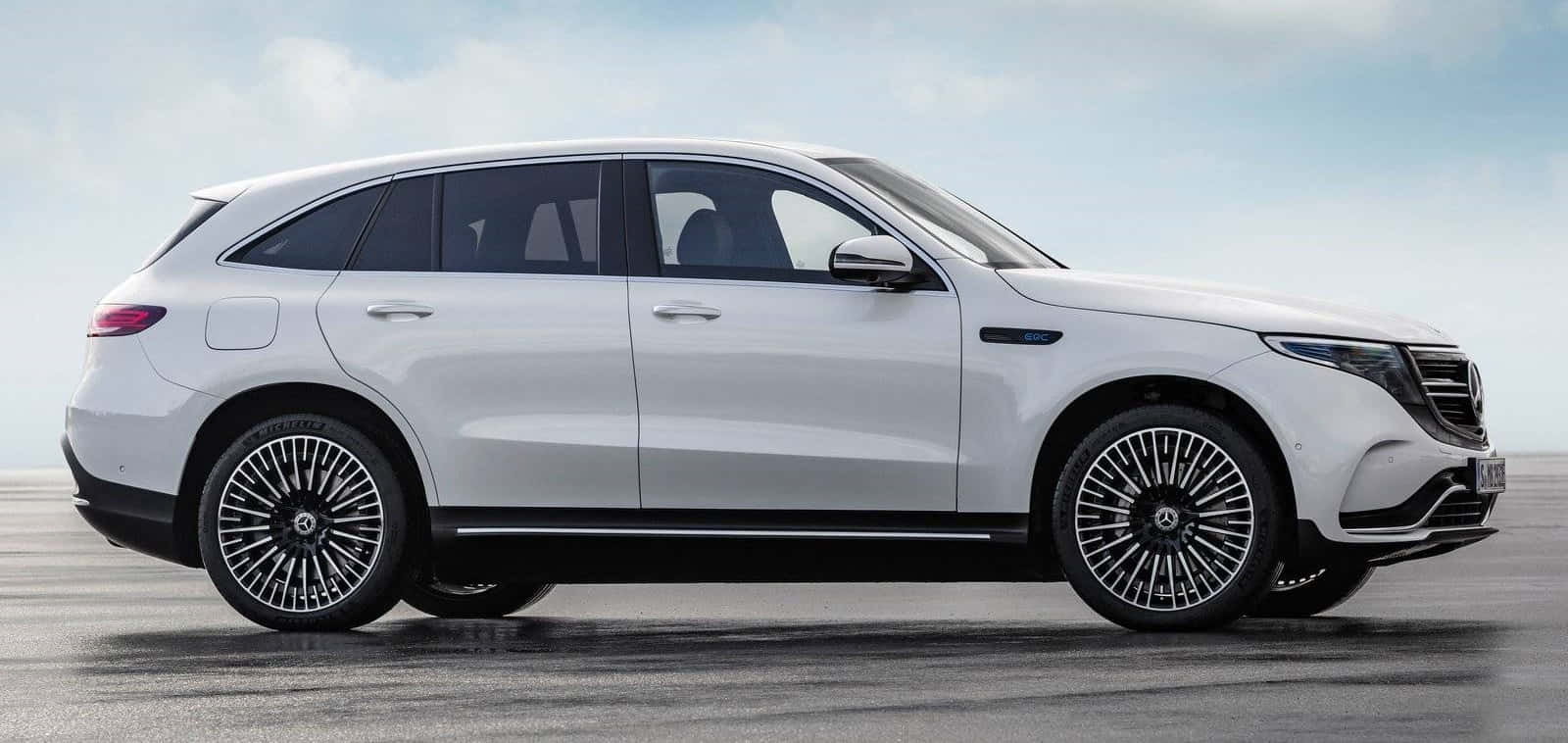 Mercedes Benz EQC, white, wet asphalt surface, HD Desktop Wallpaper