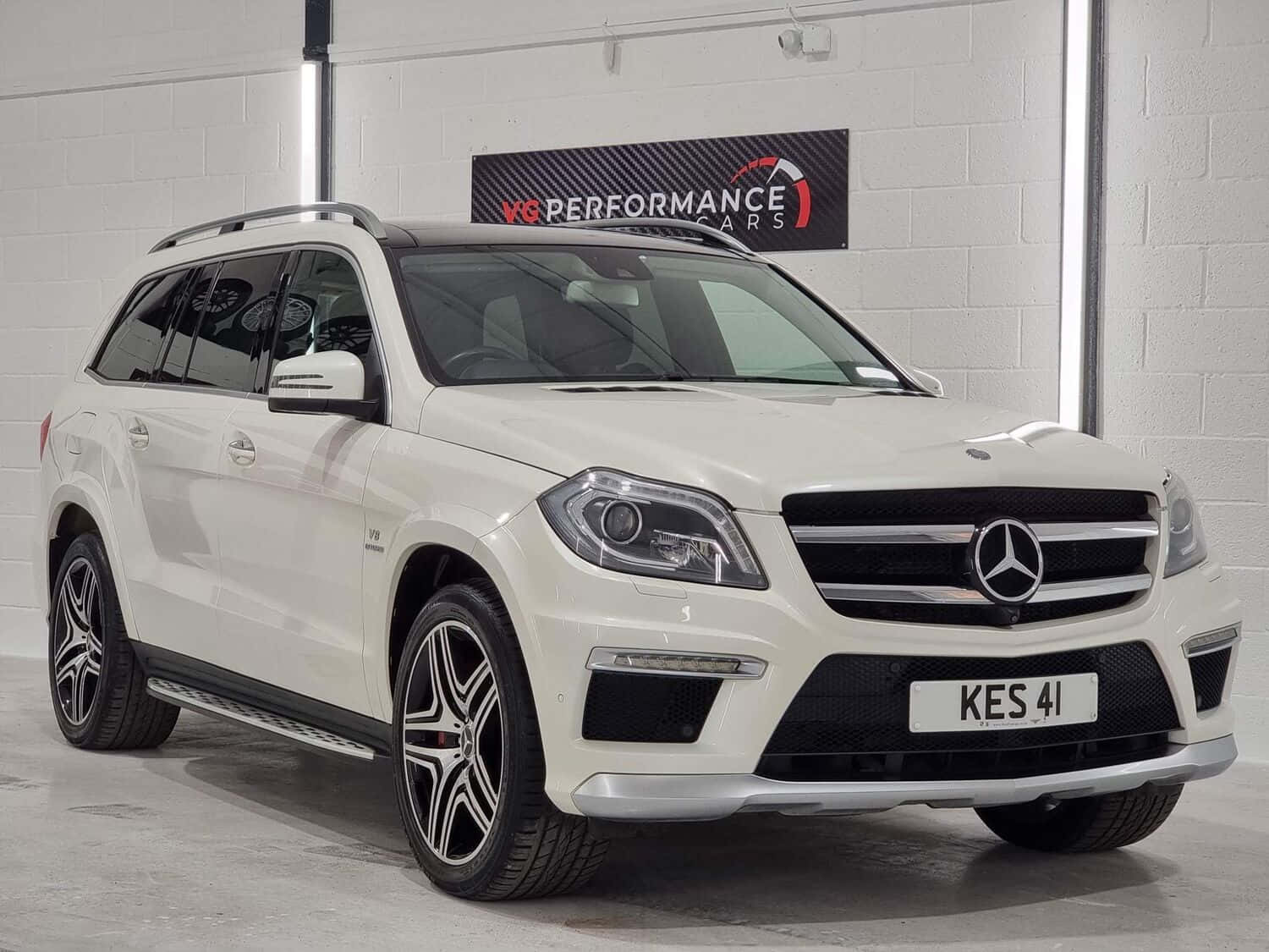 Mercedes-Benz GL-Class, white, black rims, HD Desktop Wallpaper