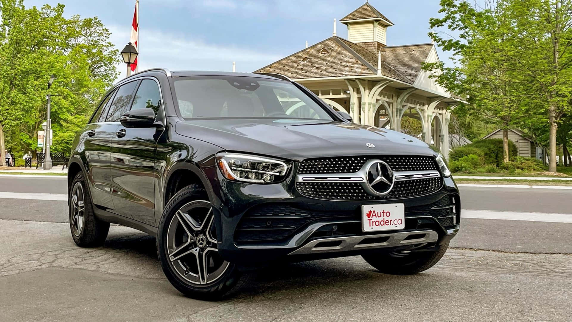 Mercedes-Benz GLC-Class, black, paved street, Full HD Desktop Wallpaper