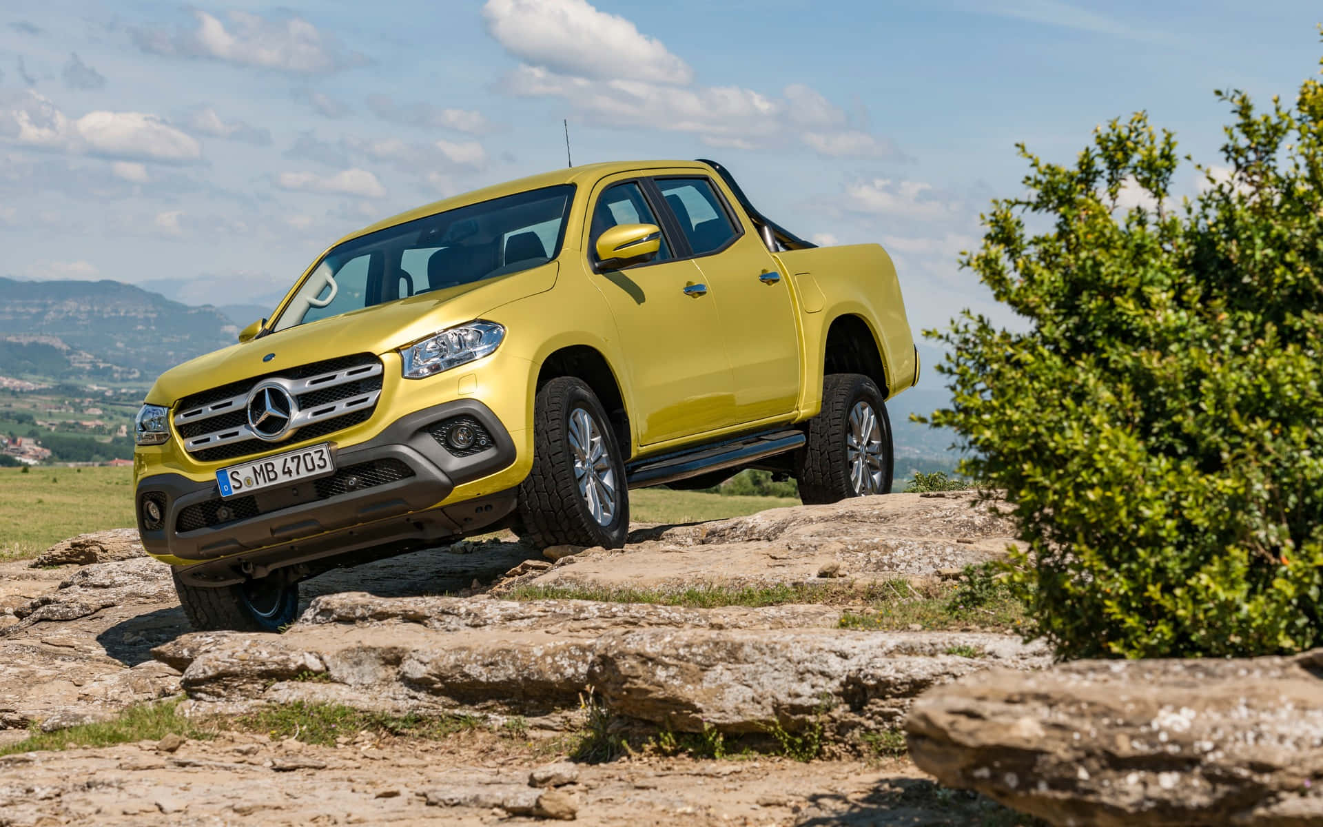 Mercedes Benz X-class, bright yellow, pickup truck, Full HD Desktop Wallpaper
