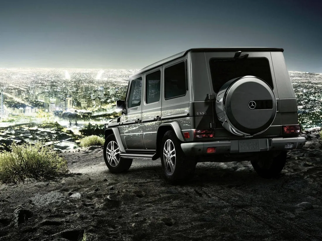 Mercedes Desktop