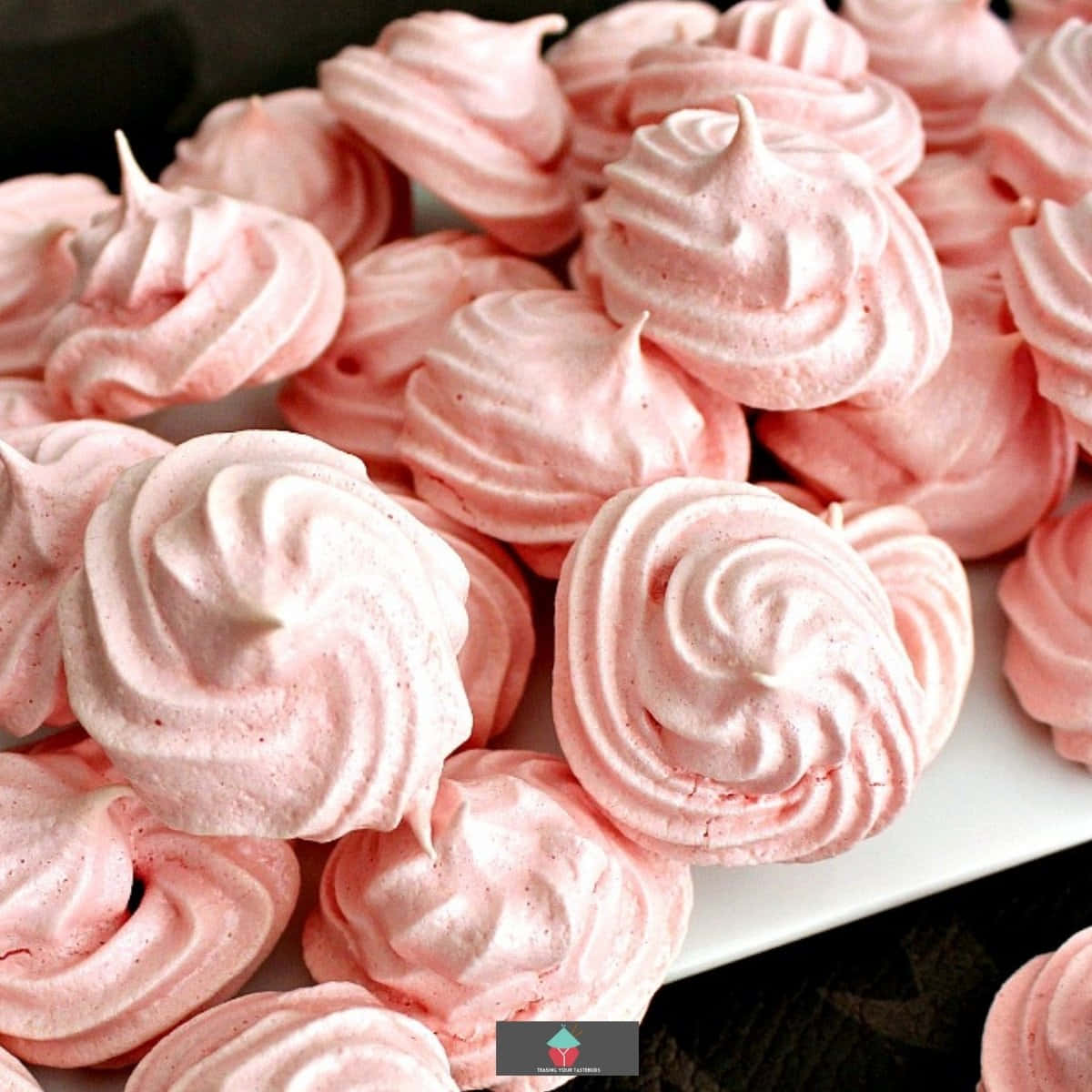 meringue, pink meringue cookies, swirls, SD Desktop Wallpaper
