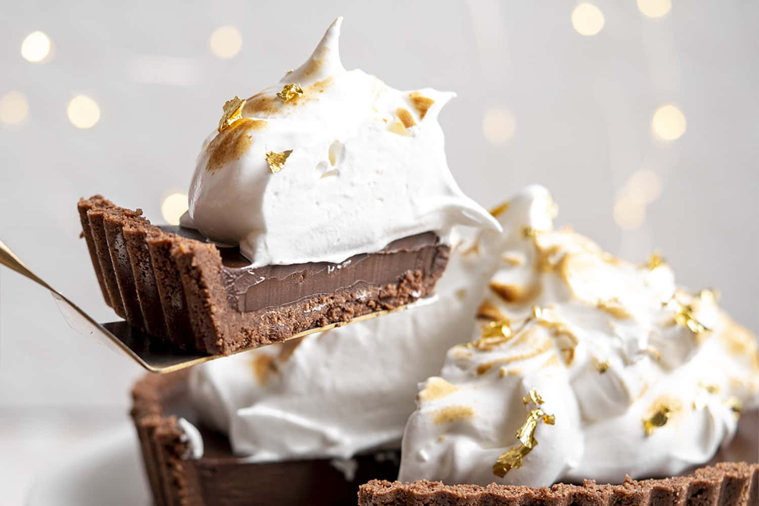 Meringue, chocolate tart, toasted meringue, HD Desktop Wallpaper