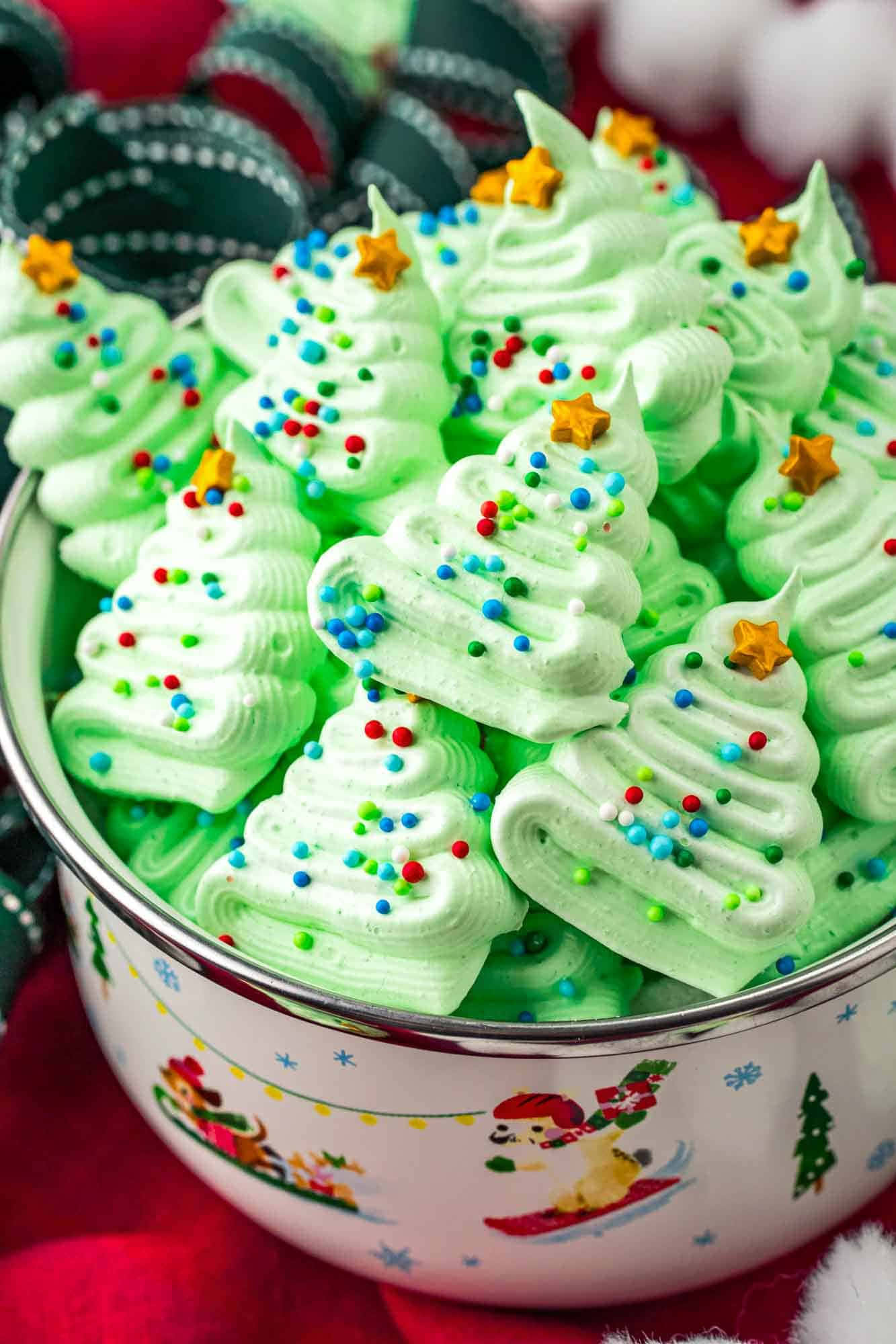 meringue, light green meringue cookies, Christmas trees, Full HD Phone Wallpaper