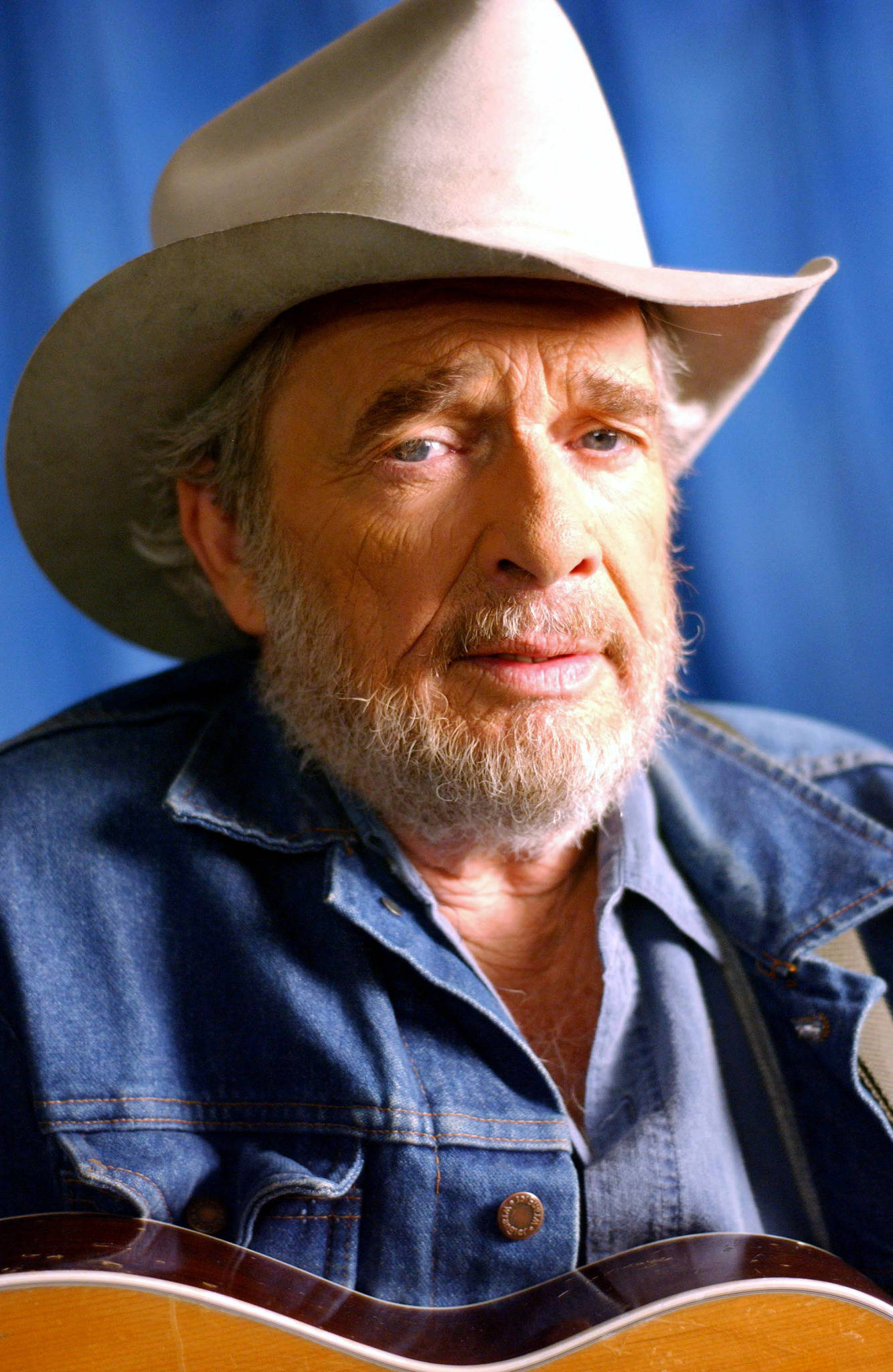 Merle Haggard, cowboy hat, acoustic guitar, Full HD Phone Wallpaper