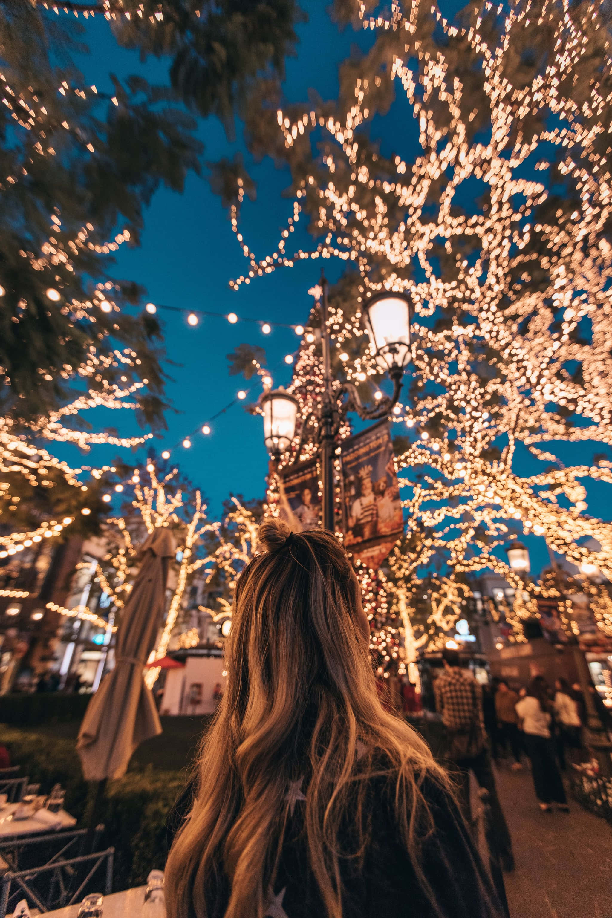 iPhone, Christmas Aesthetic, glowing string lights, 2K Phone Wallpaper