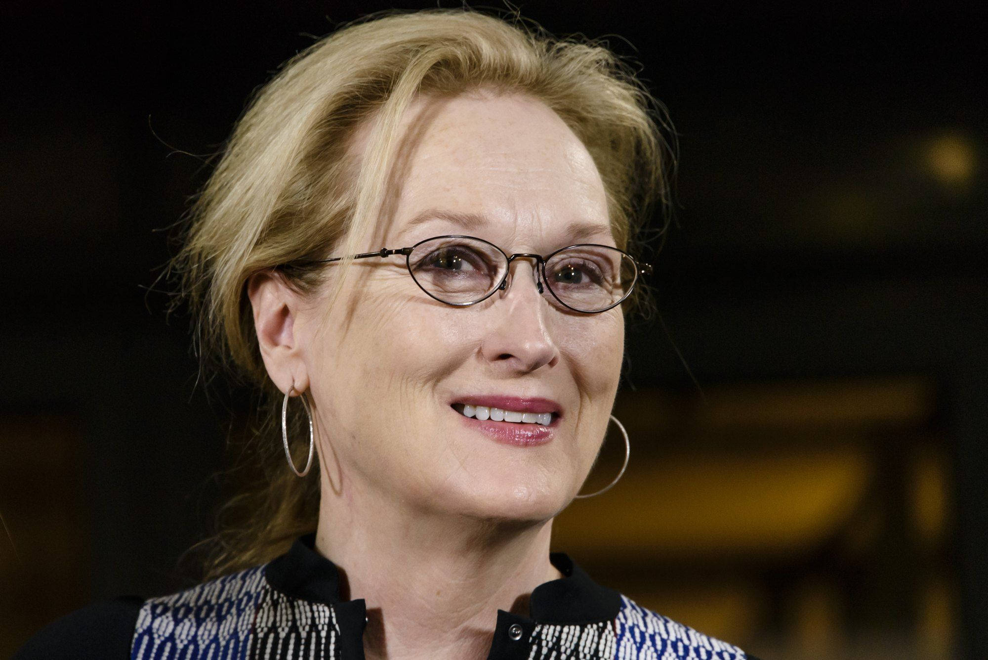 Meryl Streep, messy hair, glasses, Full HD Desktop Wallpaper