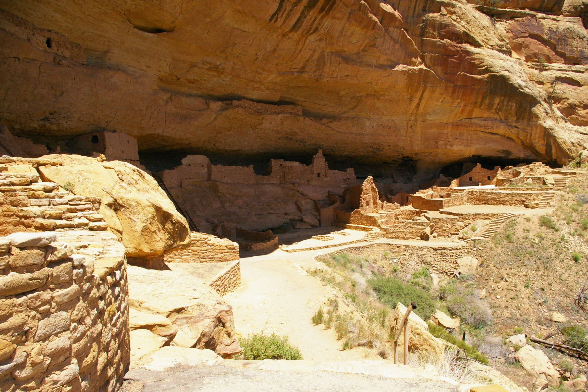 Mesa Verde, cliff-dwelling ruins, sunlit red rock, Full HD Desktop Wallpaper