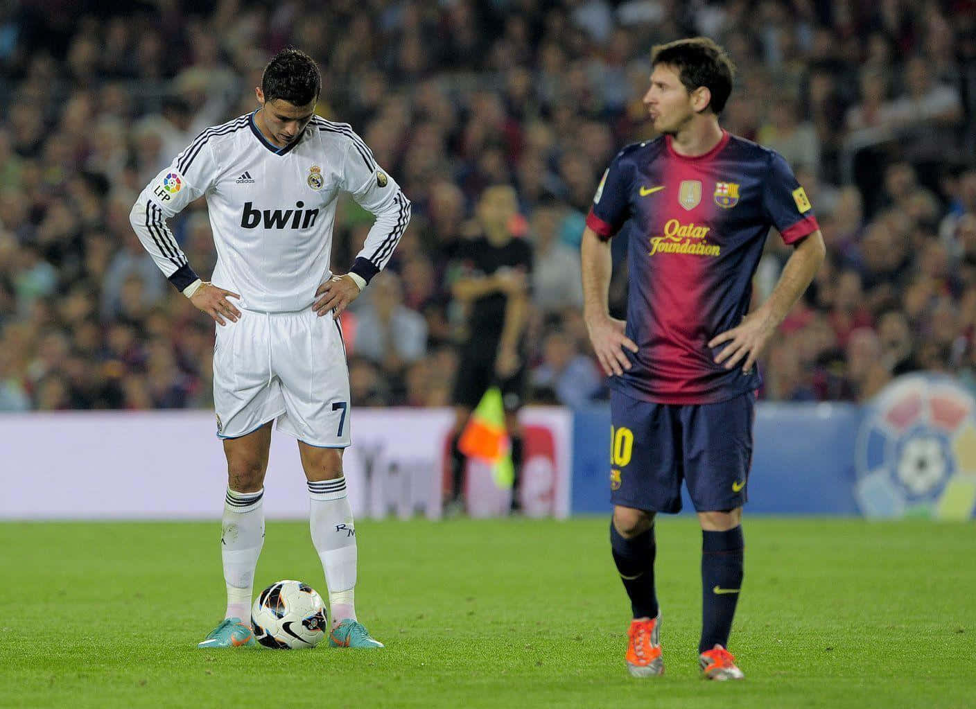 Ronaldo, Messi, football rivalry, HD Desktop Wallpaper