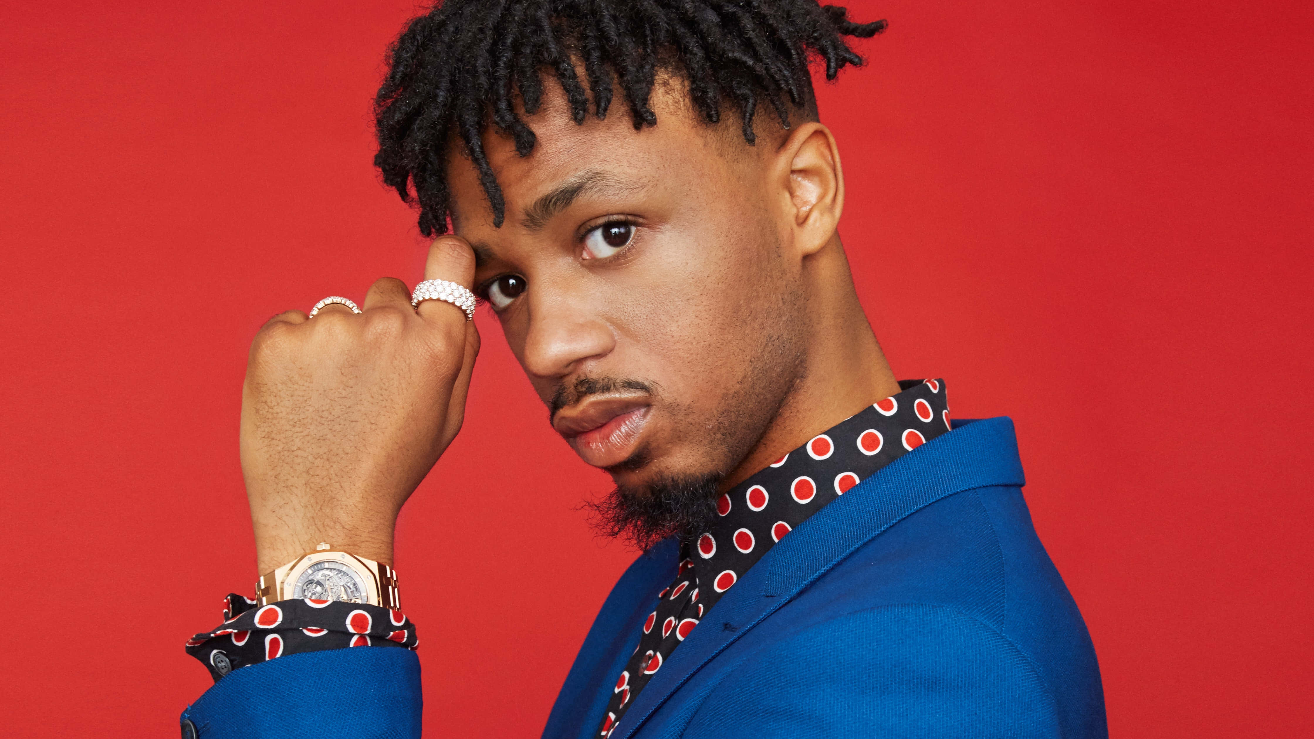 Metro Boomin, dreadlocks, red background, 4K Desktop Wallpaper