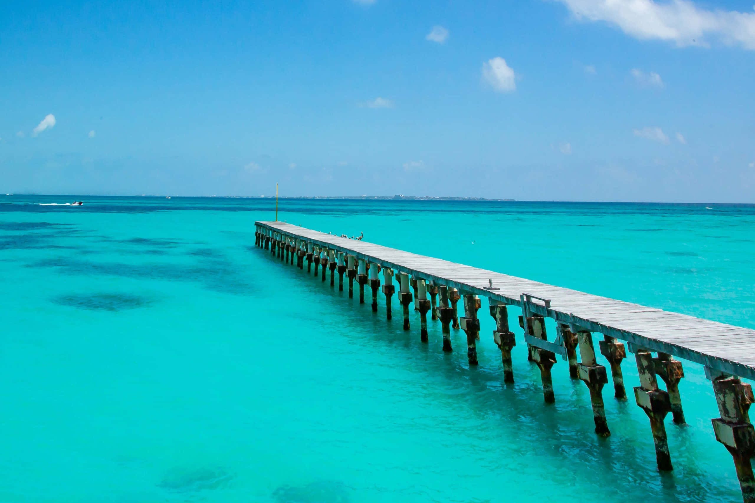 Mexican Beach, pier, turquoise waters, 2K Desktop Wallpaper