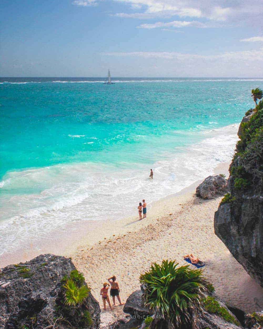 Mexican Beach, turquoise ocean, white sand beach, SD Phone Wallpaper