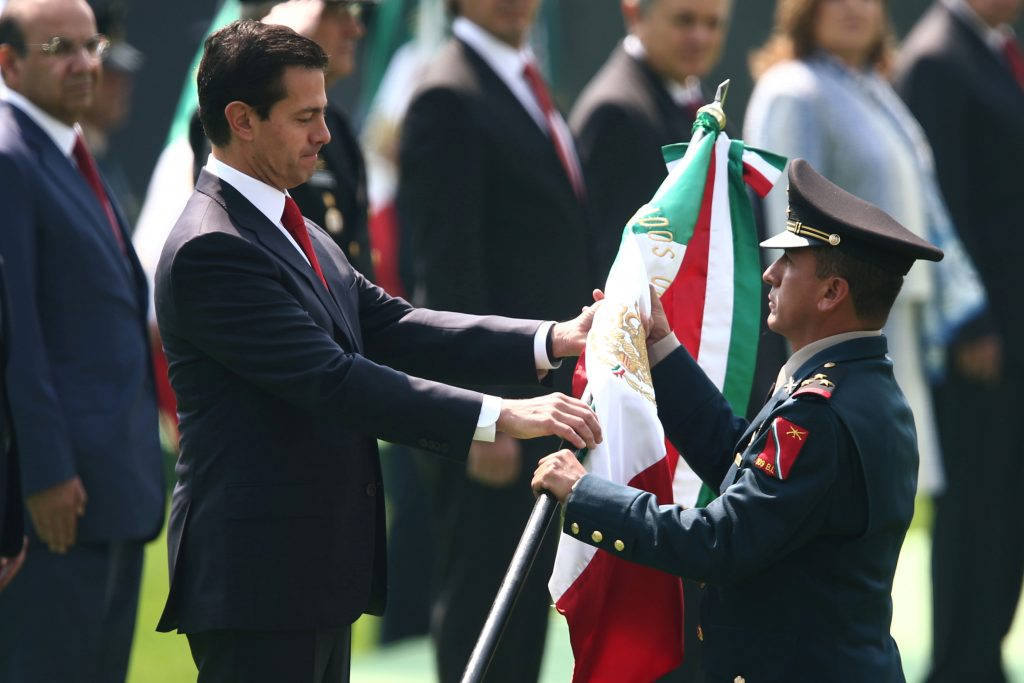 Mexico flag, man in a suit, uniformed soldier, SD Desktop Wallpaper