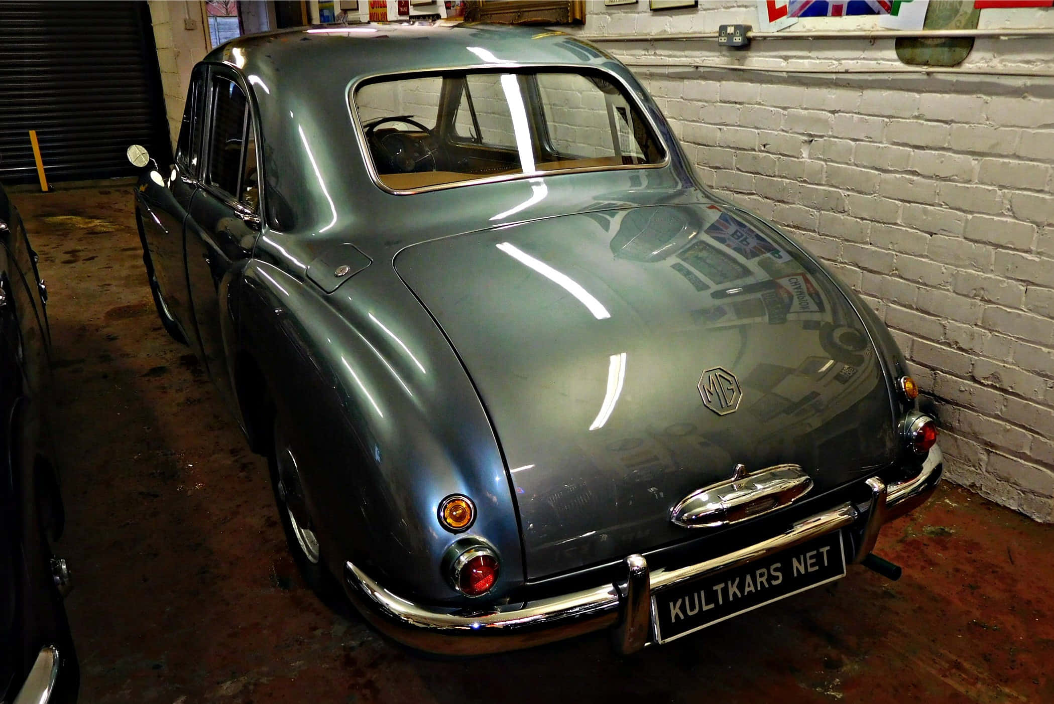MG Magnette, teal, rustic garage, Full HD Desktop Wallpaper