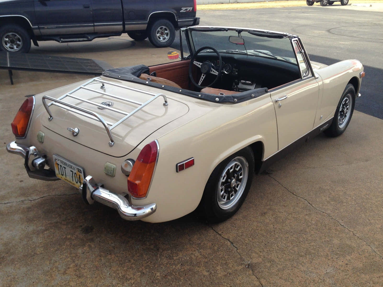 MG Midget, cream, chrome accents, HD Desktop Wallpaper