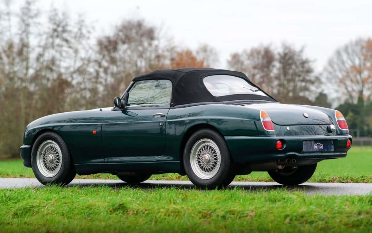 MG RV8, convertible, green, HD Desktop Wallpaper