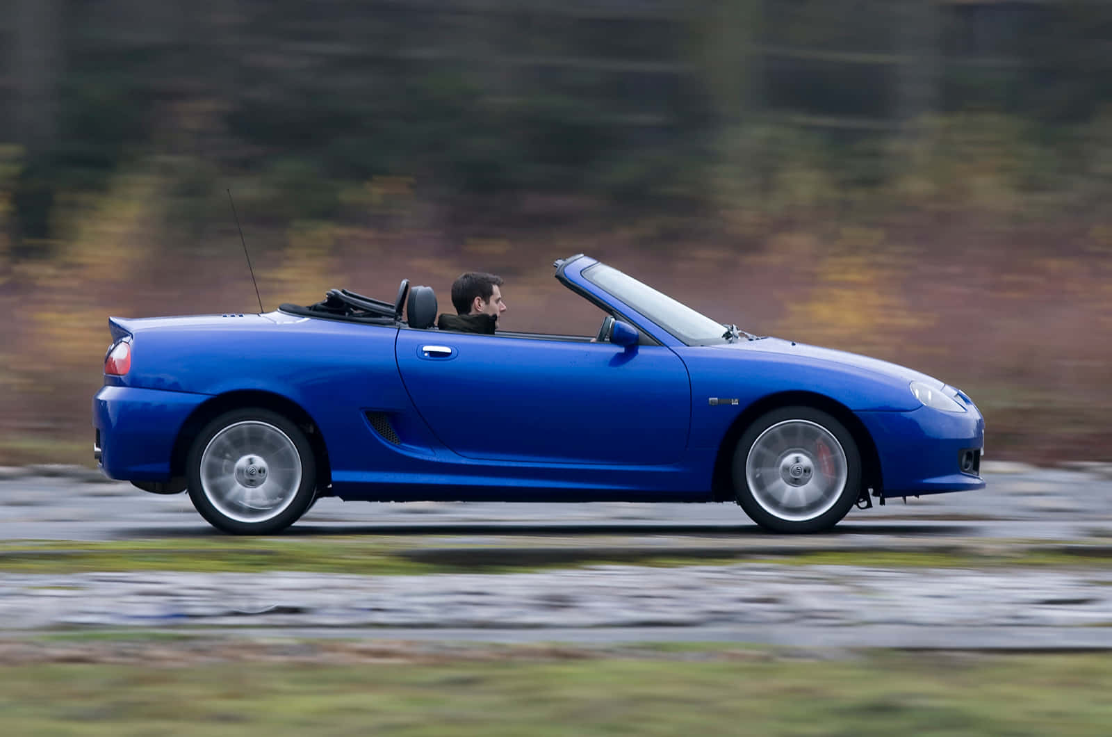 MG TF, vibrant blue, convertible sports car, HD Desktop Wallpaper