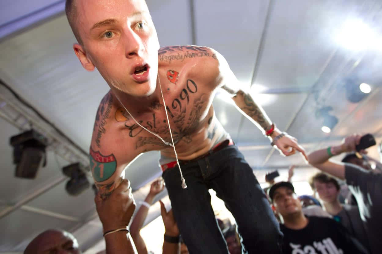 MGK, concert, stage lights, SD Desktop Wallpaper