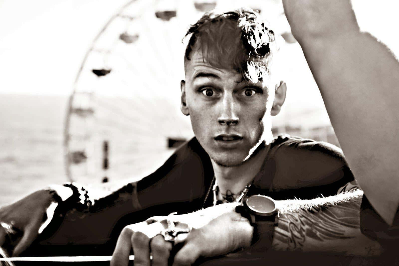 MGK, Ferris wheel, black and white, HD Desktop Wallpaper