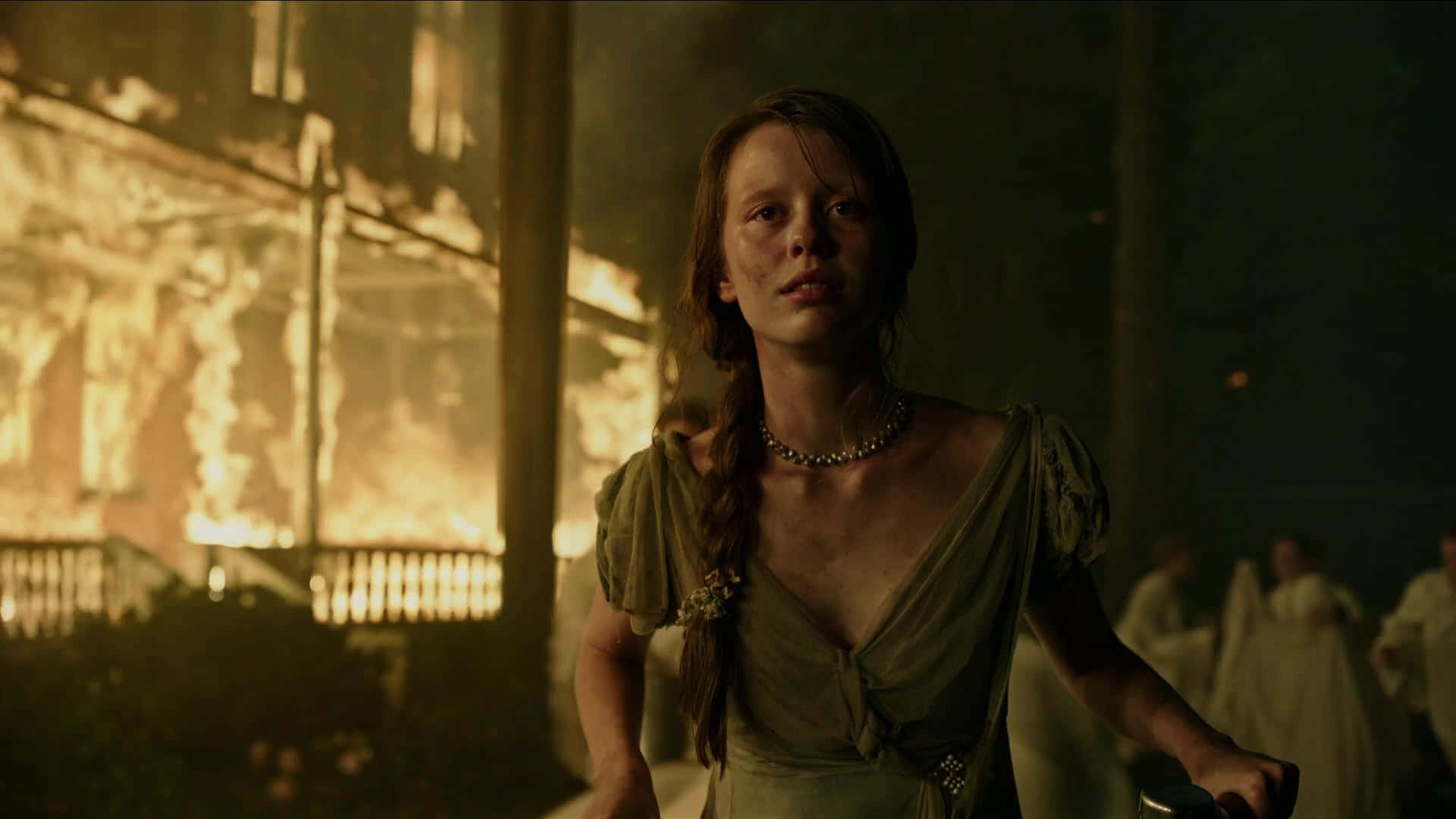 Mia Goth, green dress, burning building, Full HD Desktop Wallpaper