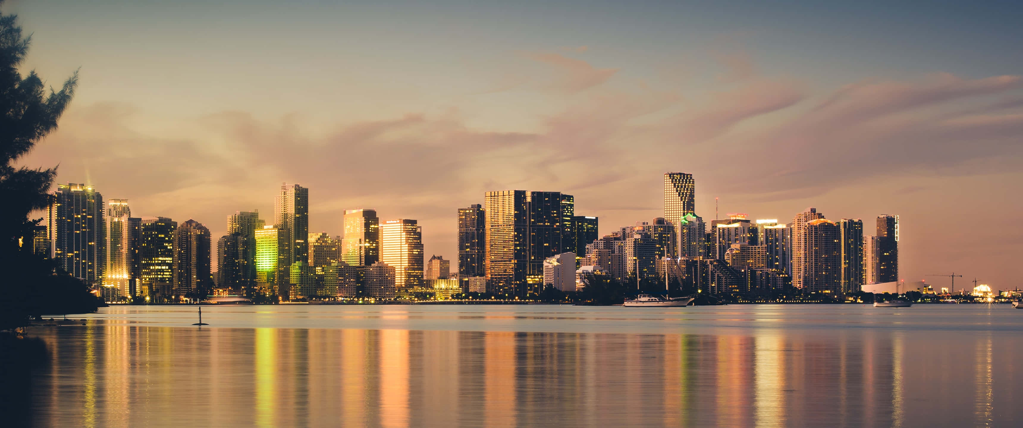 Miami, dusk, skyscrapers, 2K Desktop Wallpaper