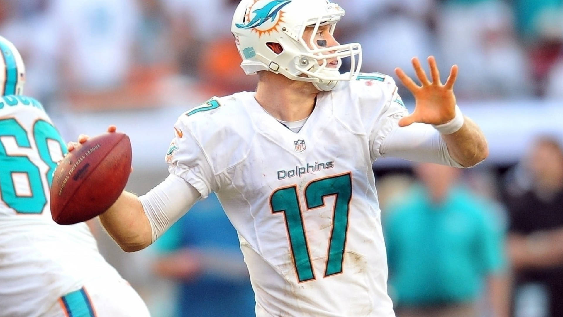 Miami Dolphins, quarterback number 17, white uniform, Full HD Desktop Wallpaper