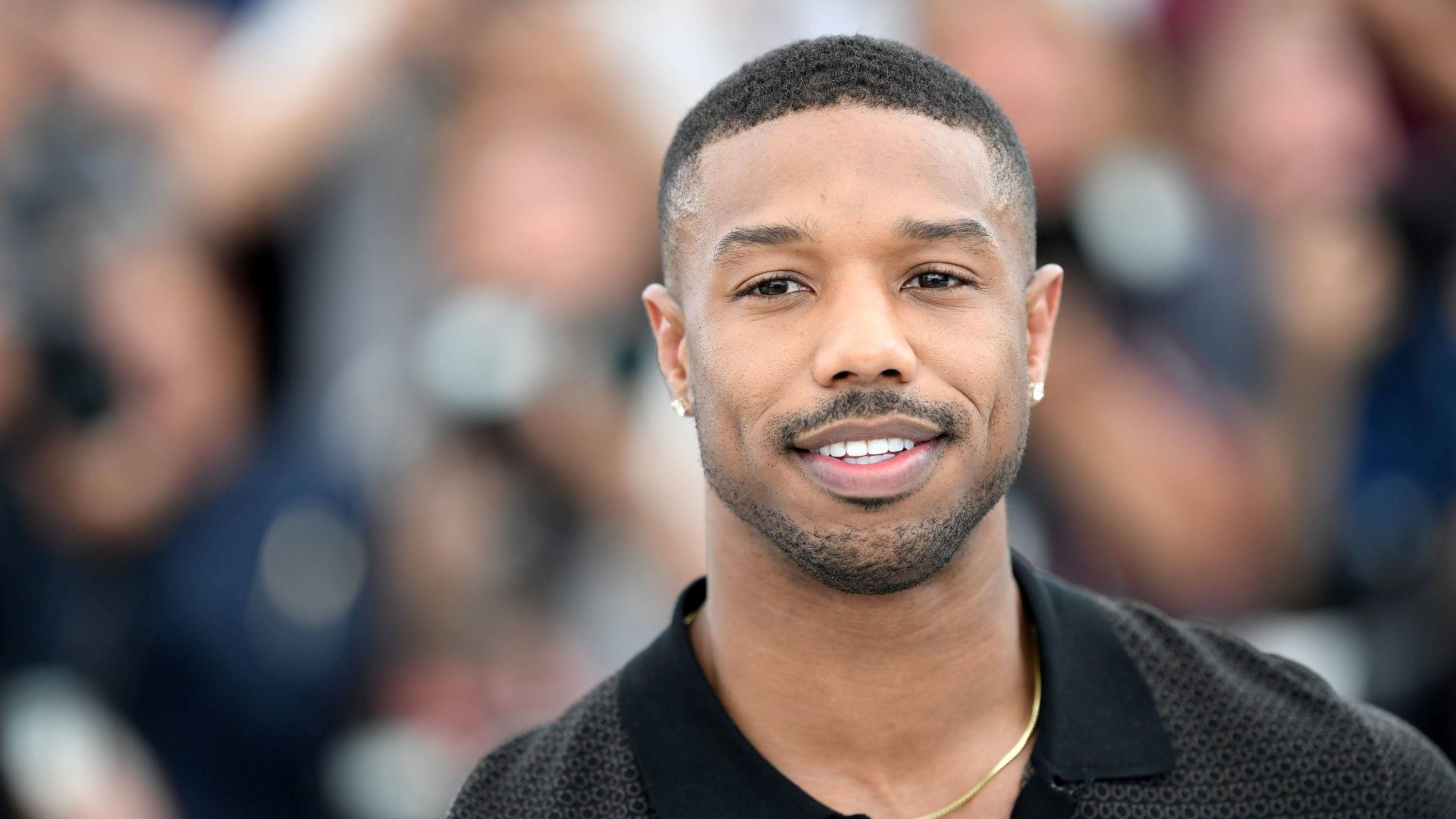 Michael B Jordan, gold jewelry, close-up portrait, 4K Desktop Wallpaper