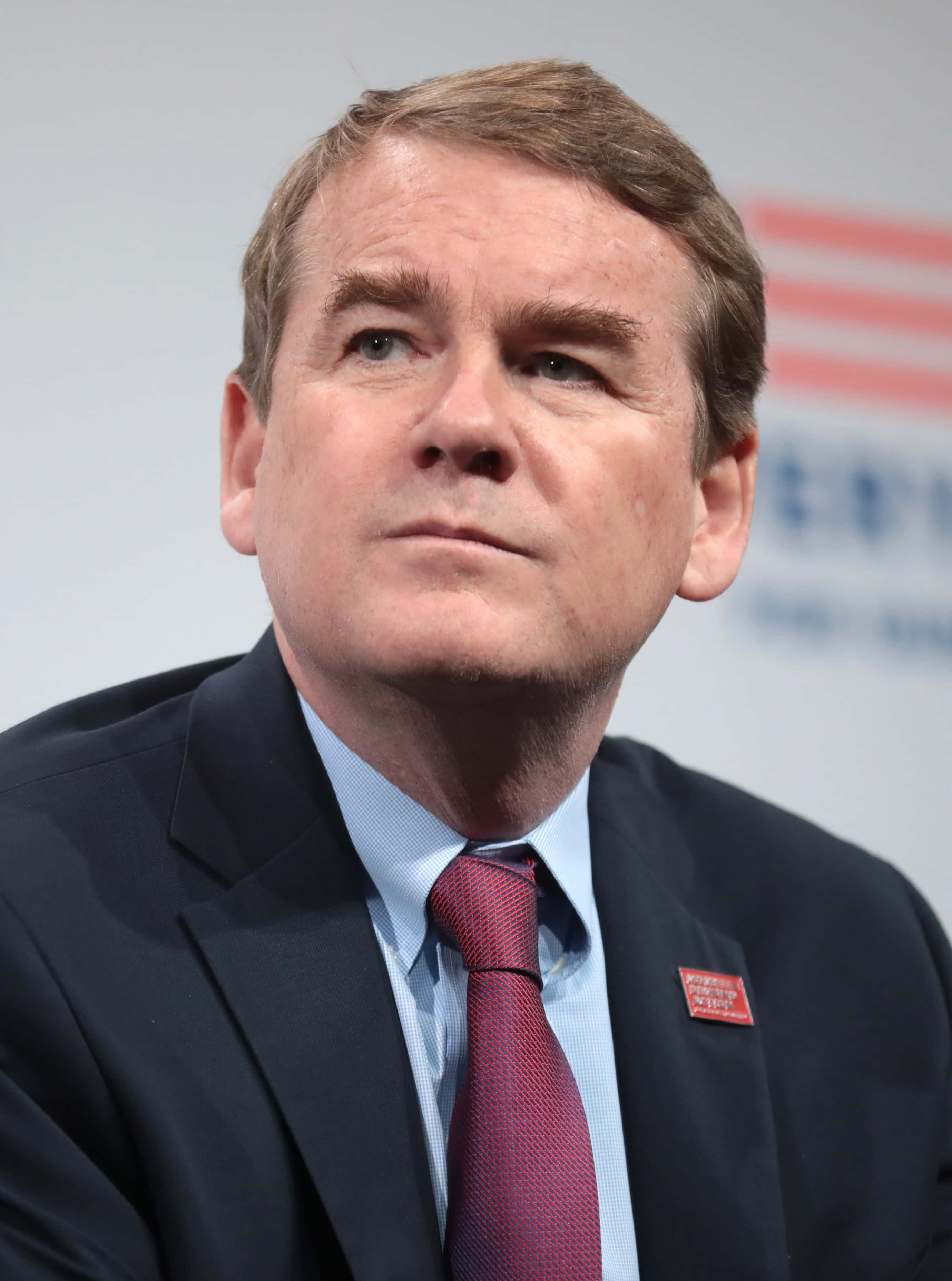Michael Bennet, dark suit, red tie, 2K Phone Wallpaper