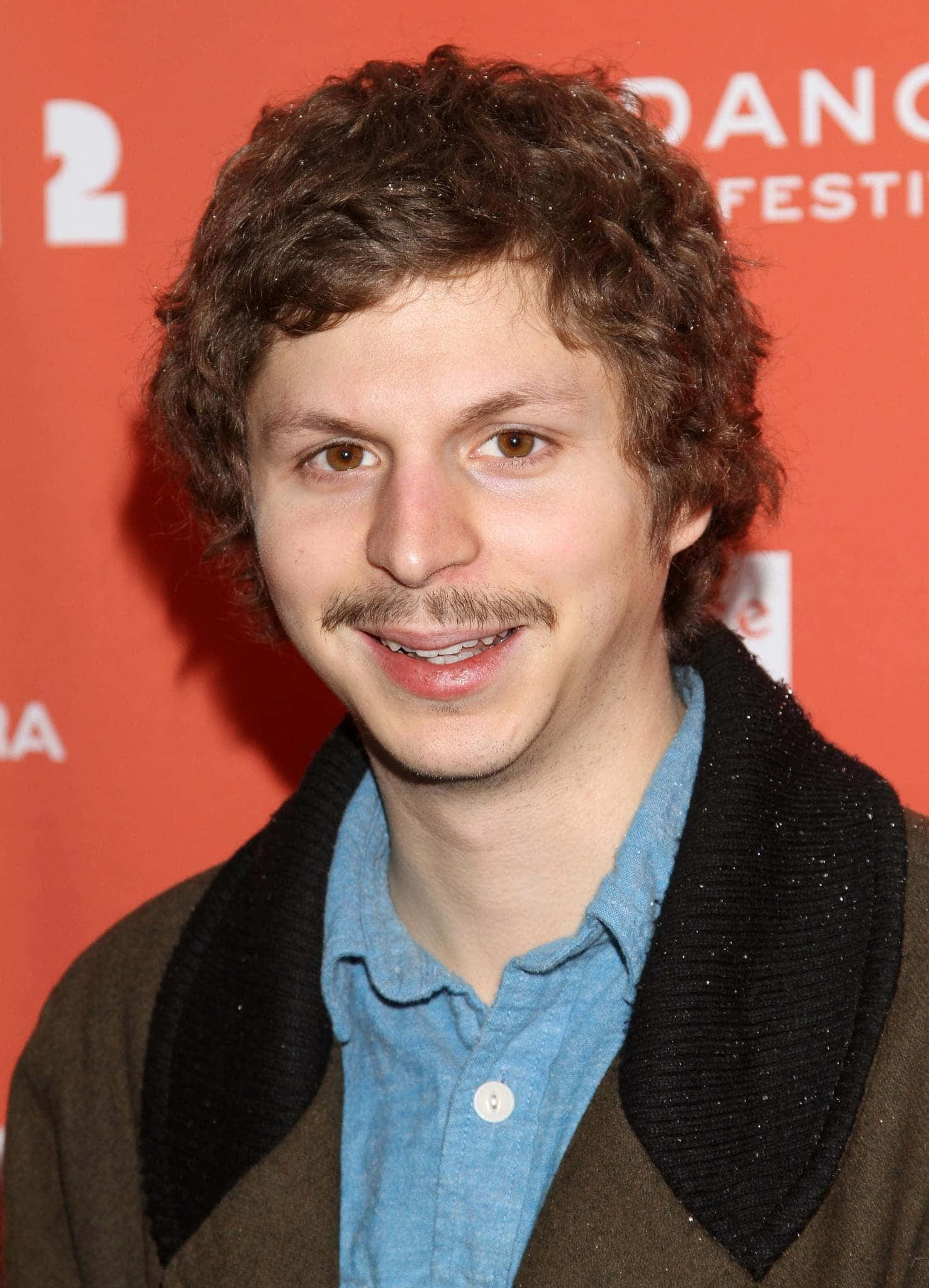 Michael Cera, curly brown hair, mustache, Full HD Phone Wallpaper