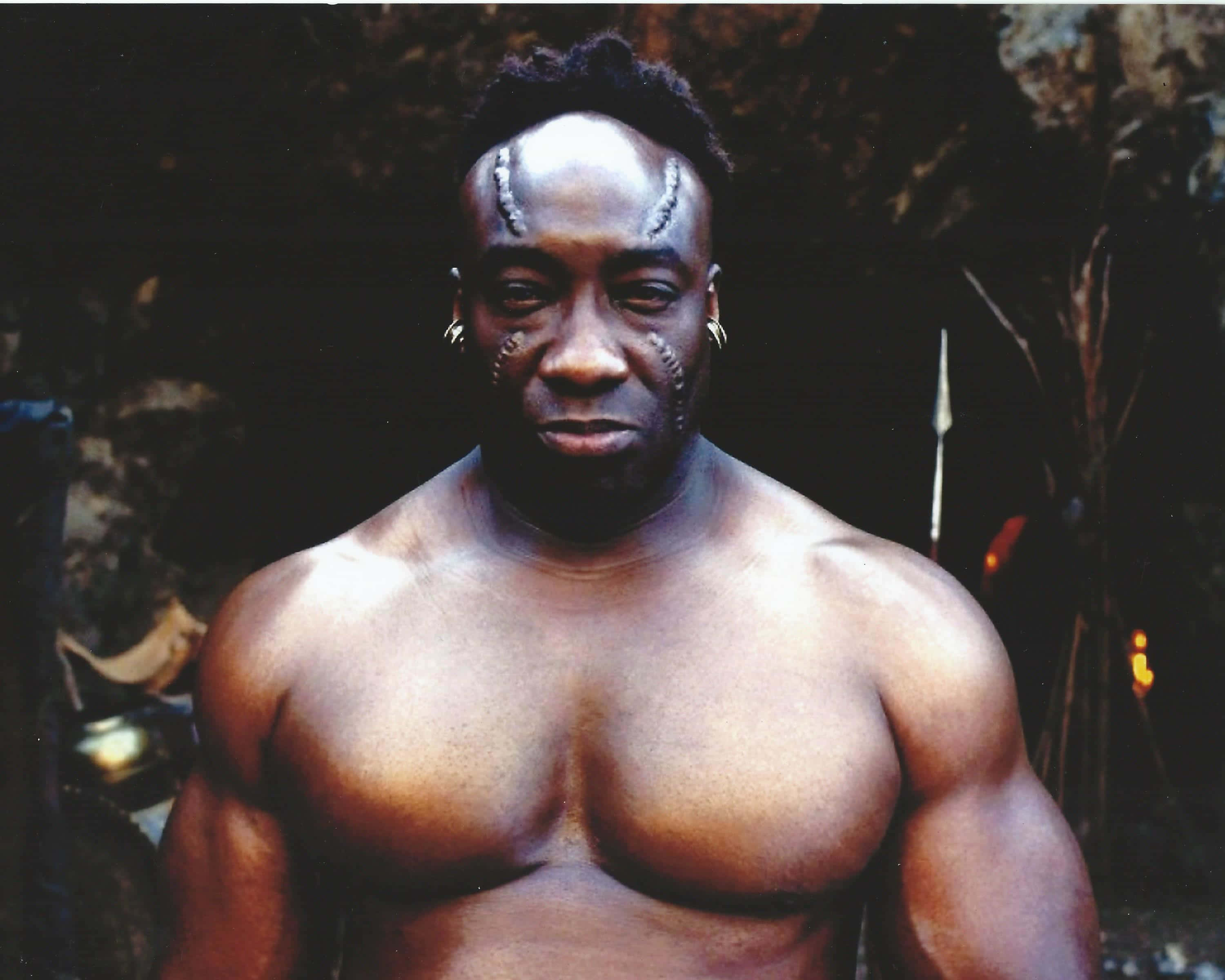 Michael Clarke Duncan, tribal face paint, ear piercings, 2K Desktop Wallpaper