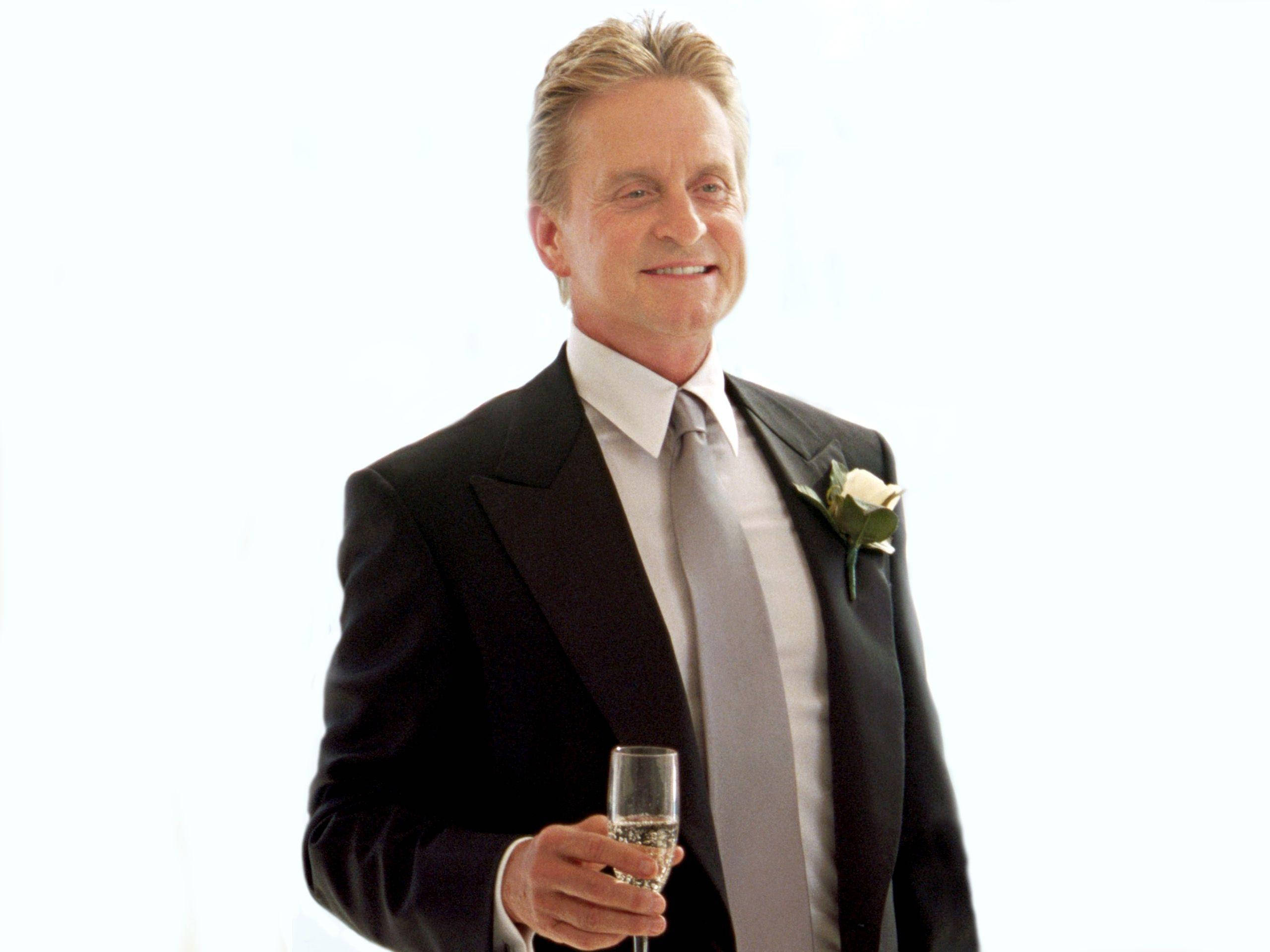 Michael Douglas, black tuxedo, white rose boutonniere, 2K Desktop Wallpaper