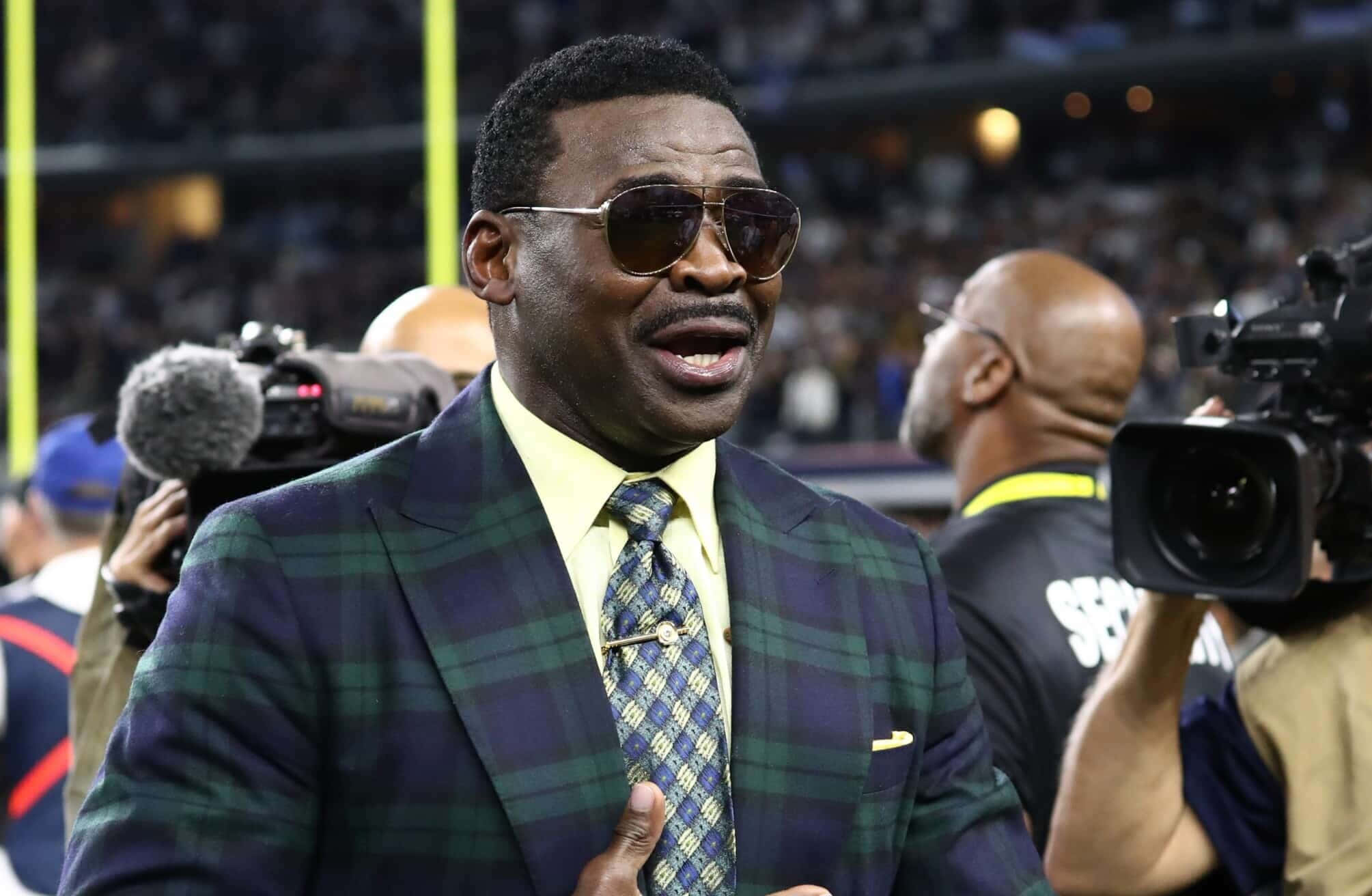 Michael Irvin, plaid suit, sunglasses, Full HD Desktop Wallpaper