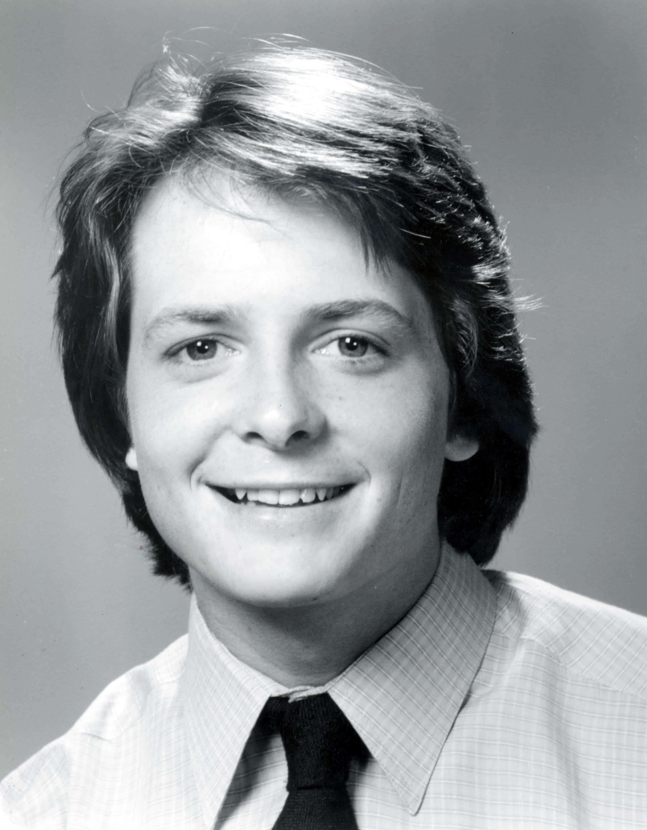 Michael J Fox, black and white studio portrait, young man, 2K Phone Wallpaper
