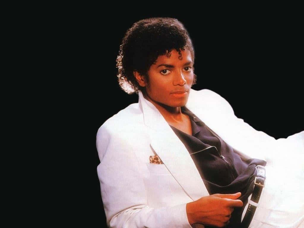 Michael Jackson, Thriller, white suit, SD Desktop Wallpaper