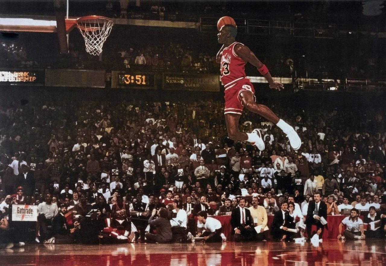 Michael Jordan, red Chicago Bulls jersey, flying slam dunk, HD Desktop Wallpaper