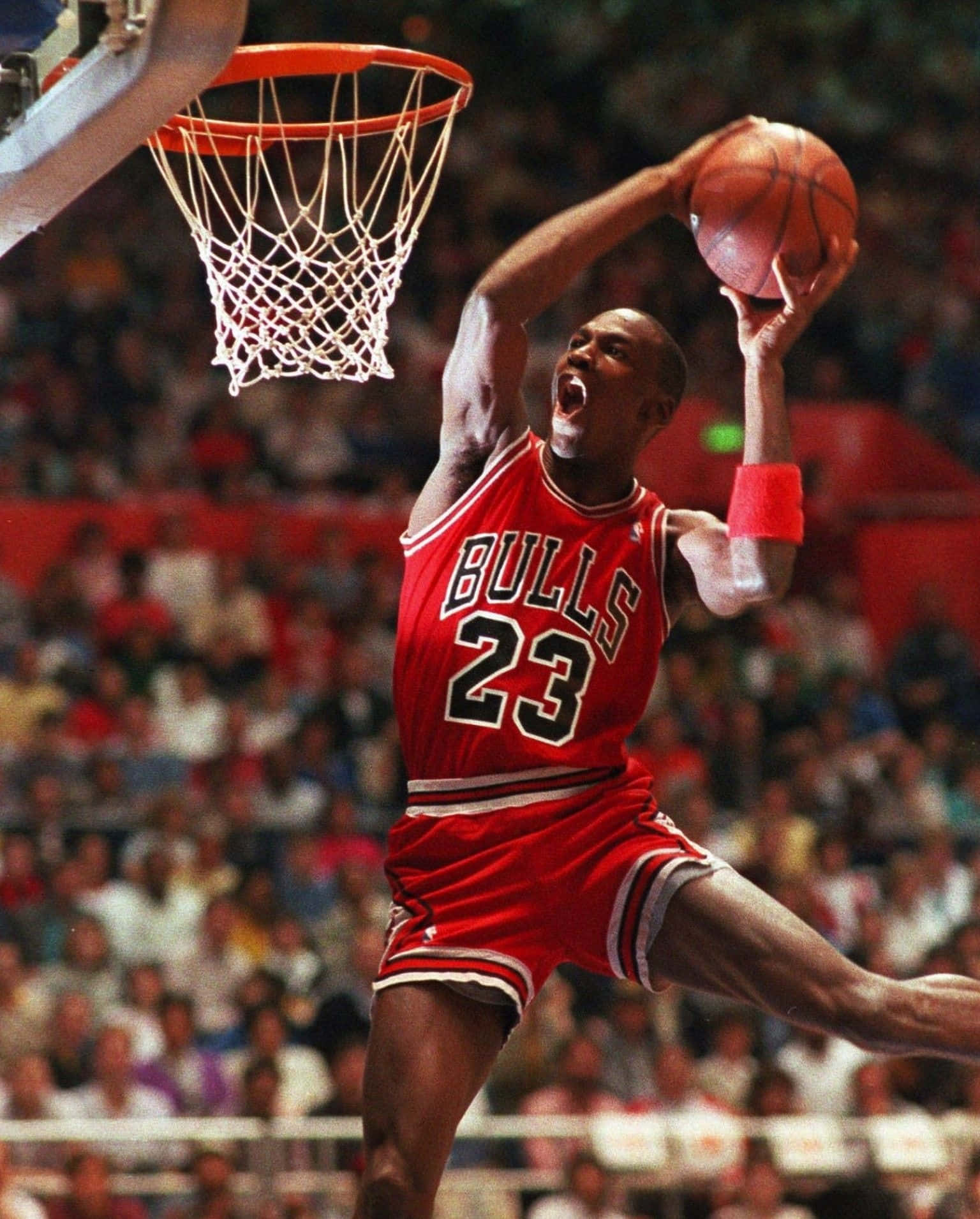 Michael Jordan, red Bulls jersey, dunk, HD Phone Wallpaper