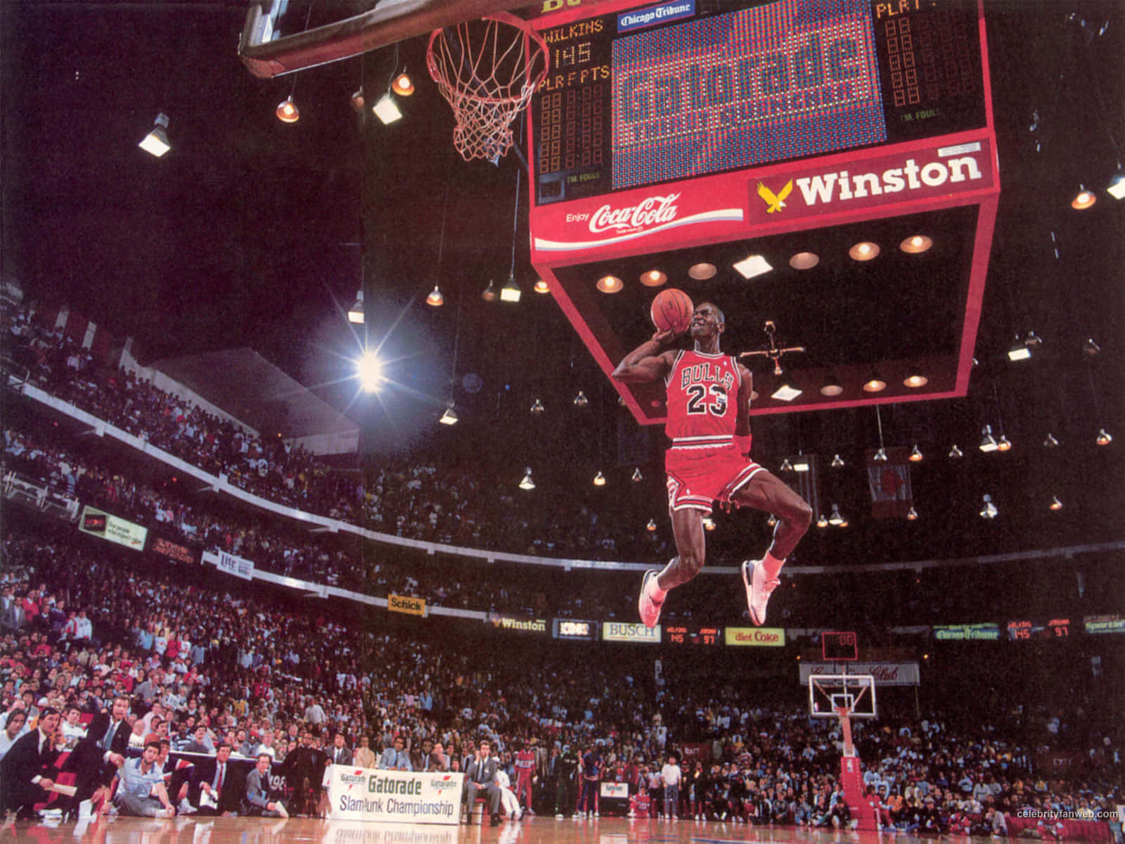 Michael Jordan, red Bulls jersey, dunking a basketball, HD Desktop Wallpaper