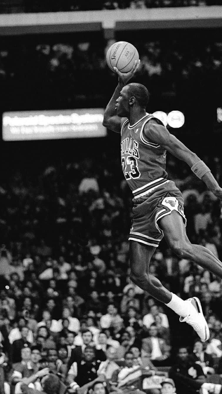 Michael Jordan, black and white photo, dunk, HD Phone Wallpaper
