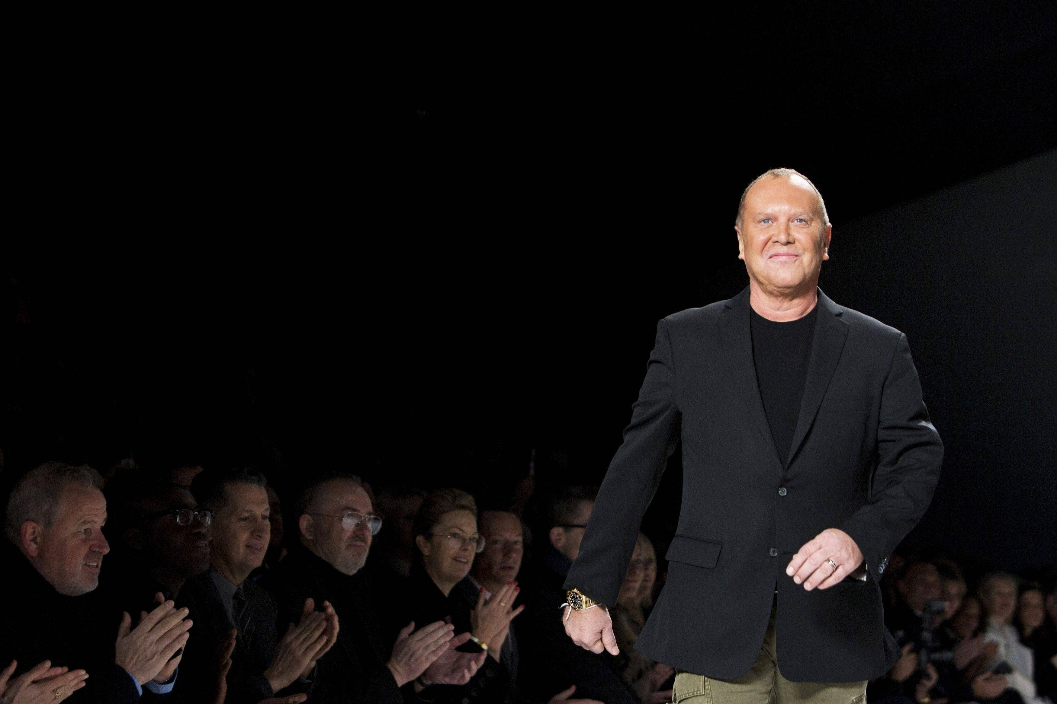Michael Kors, catwalk, black blazer, 2K Desktop Wallpaper