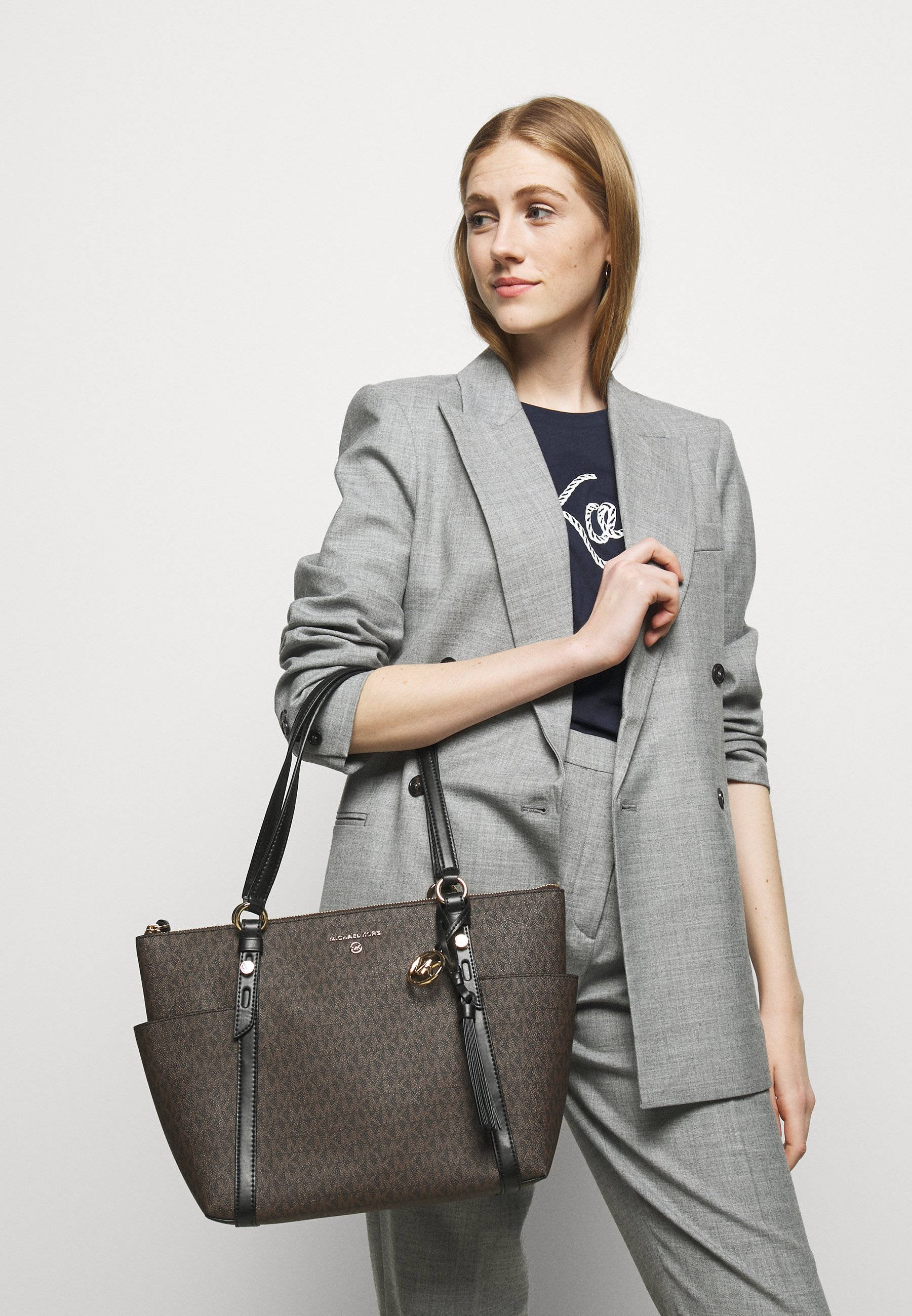 Michael Kors, hand bag, brown patterned tote bag, 2K Phone Wallpaper