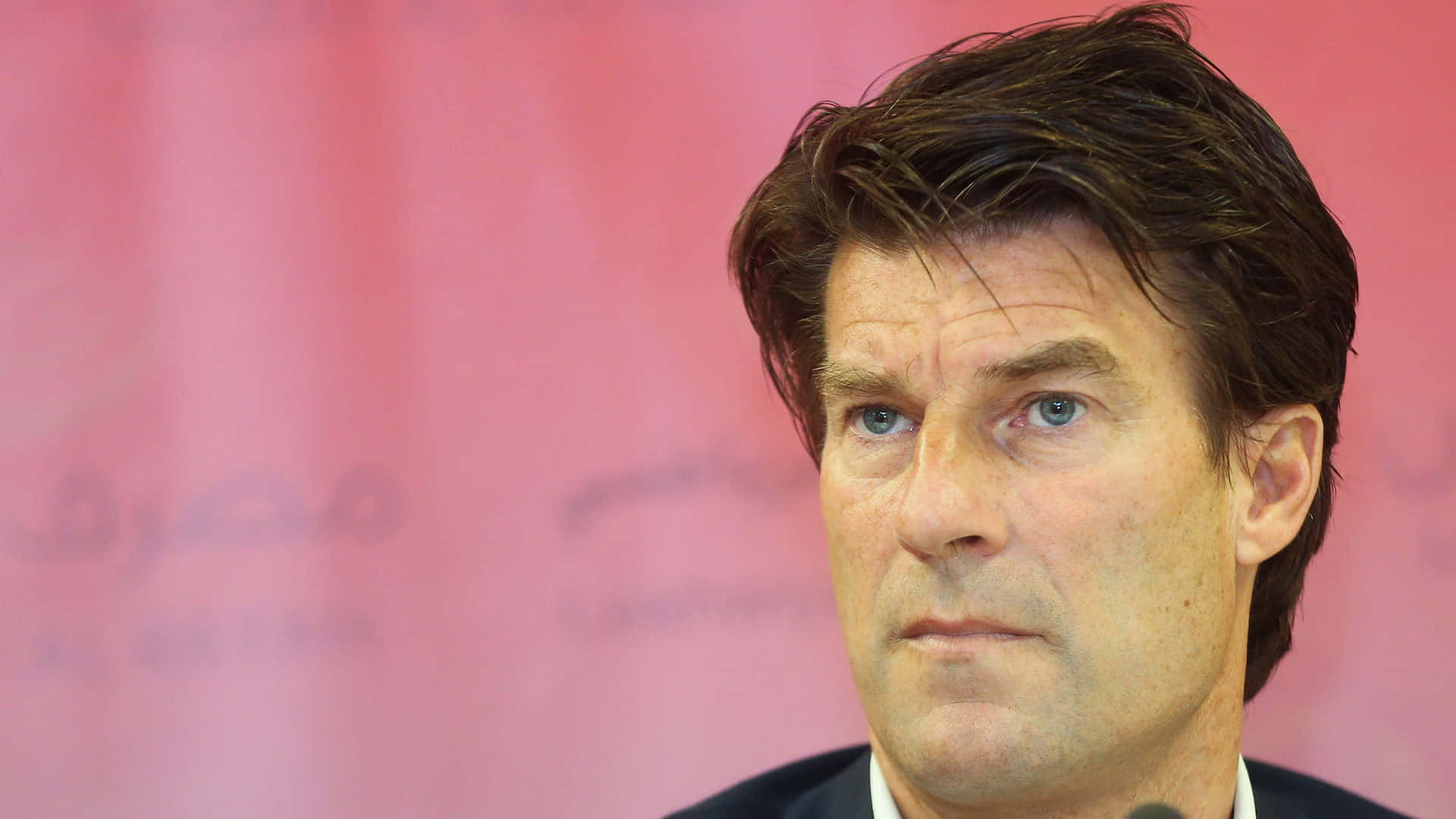 Michael Laudrup, press conference, blue eyes, Full HD Desktop Wallpaper