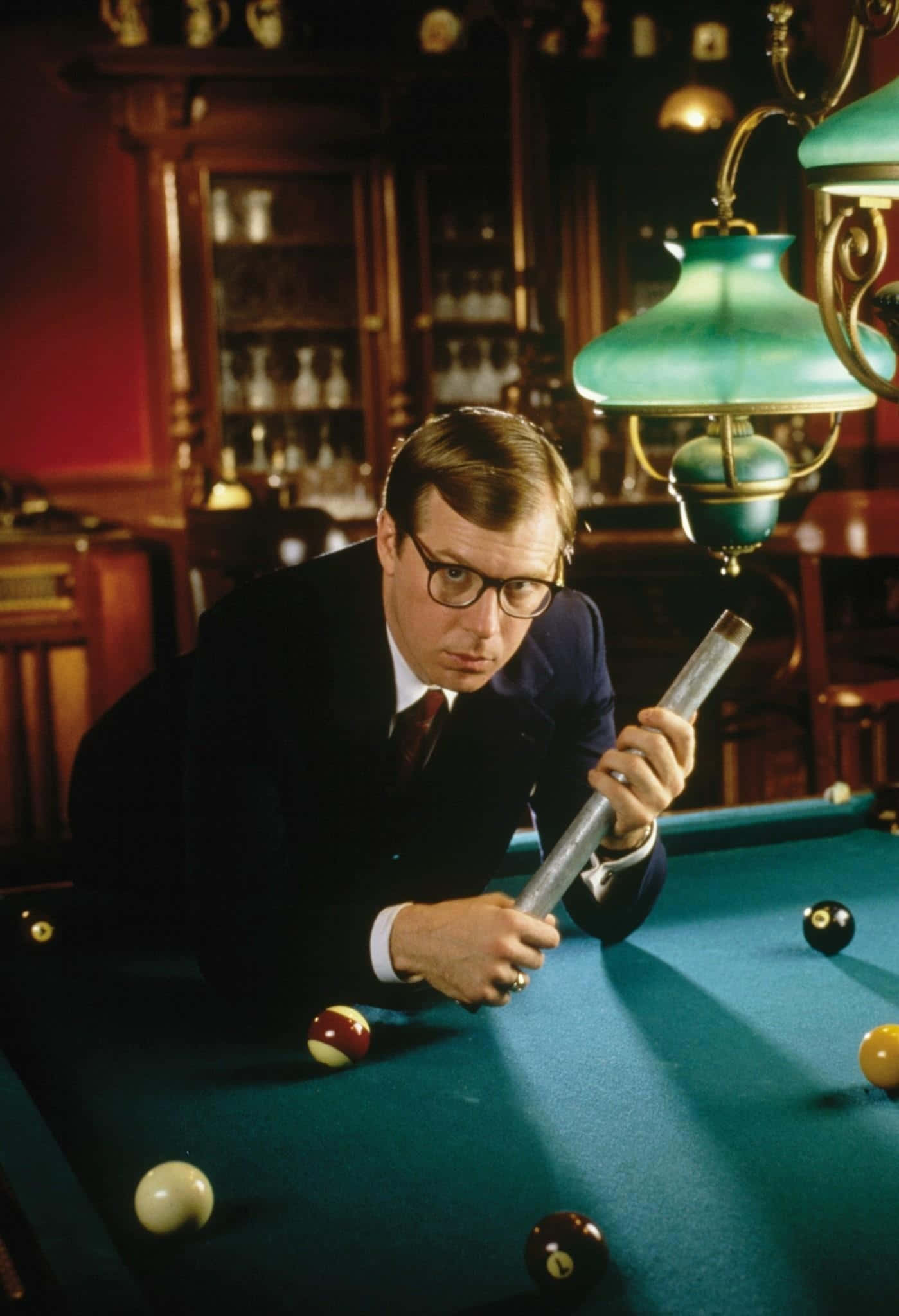Michael McKean, pool table, dimly lit bar, Full HD Phone Wallpaper