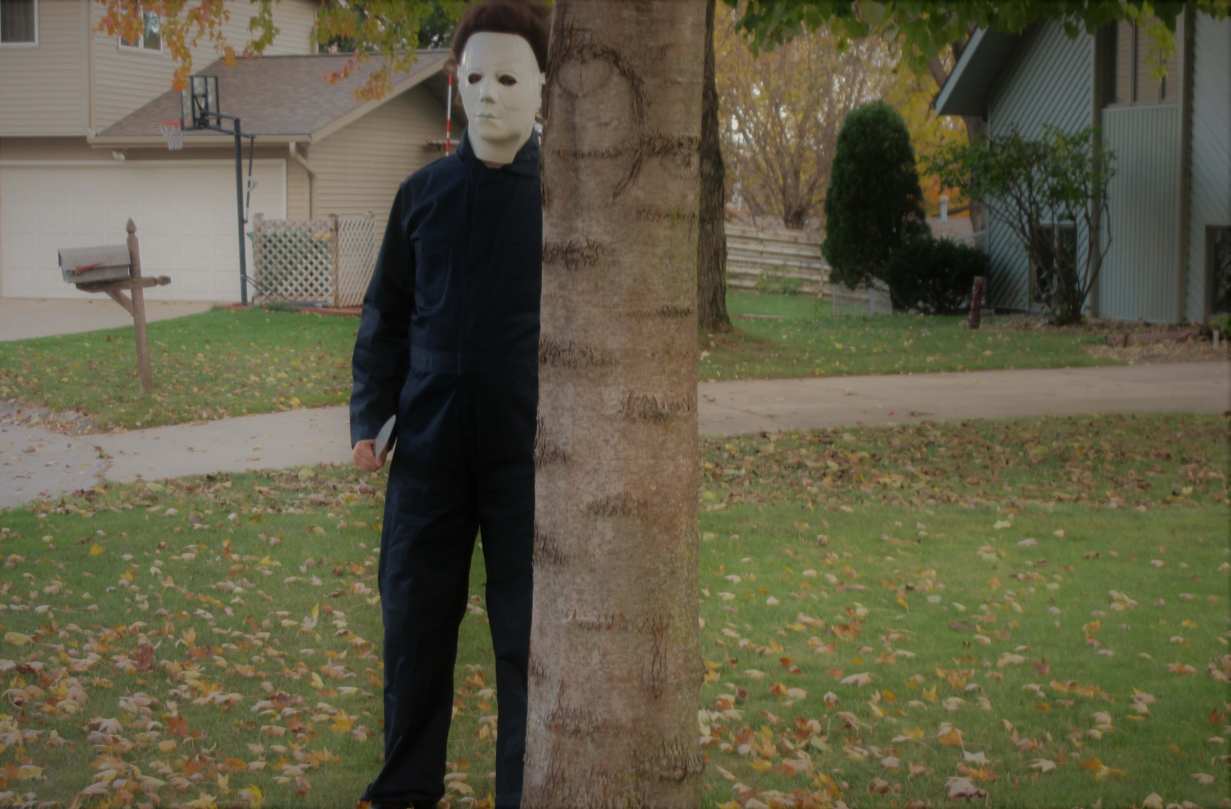 Michael Myers, white mask, dark coveralls, 4K Desktop Wallpaper