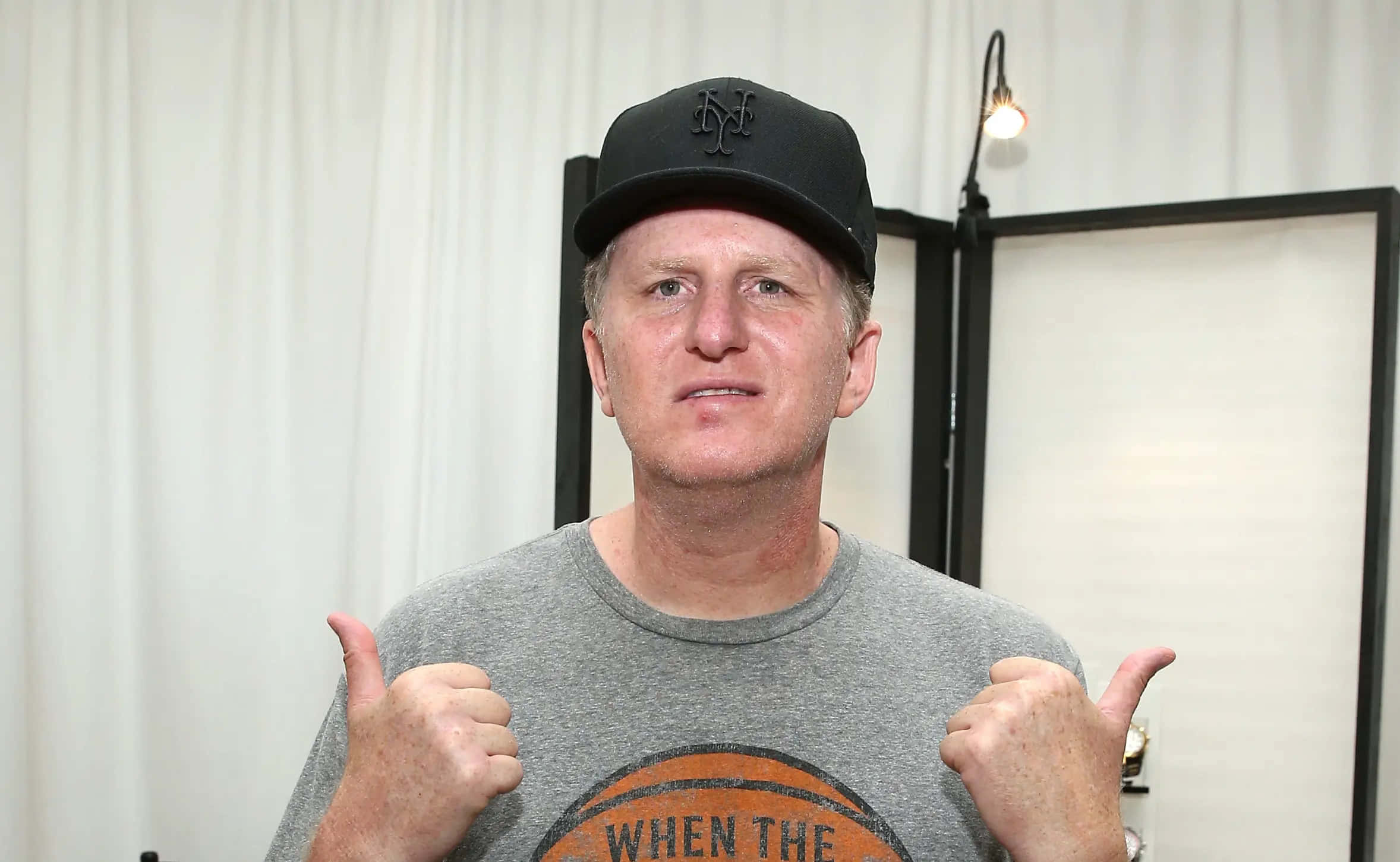 Michael Rapaport, black cap, gray t-shirt, Full HD Desktop Wallpaper