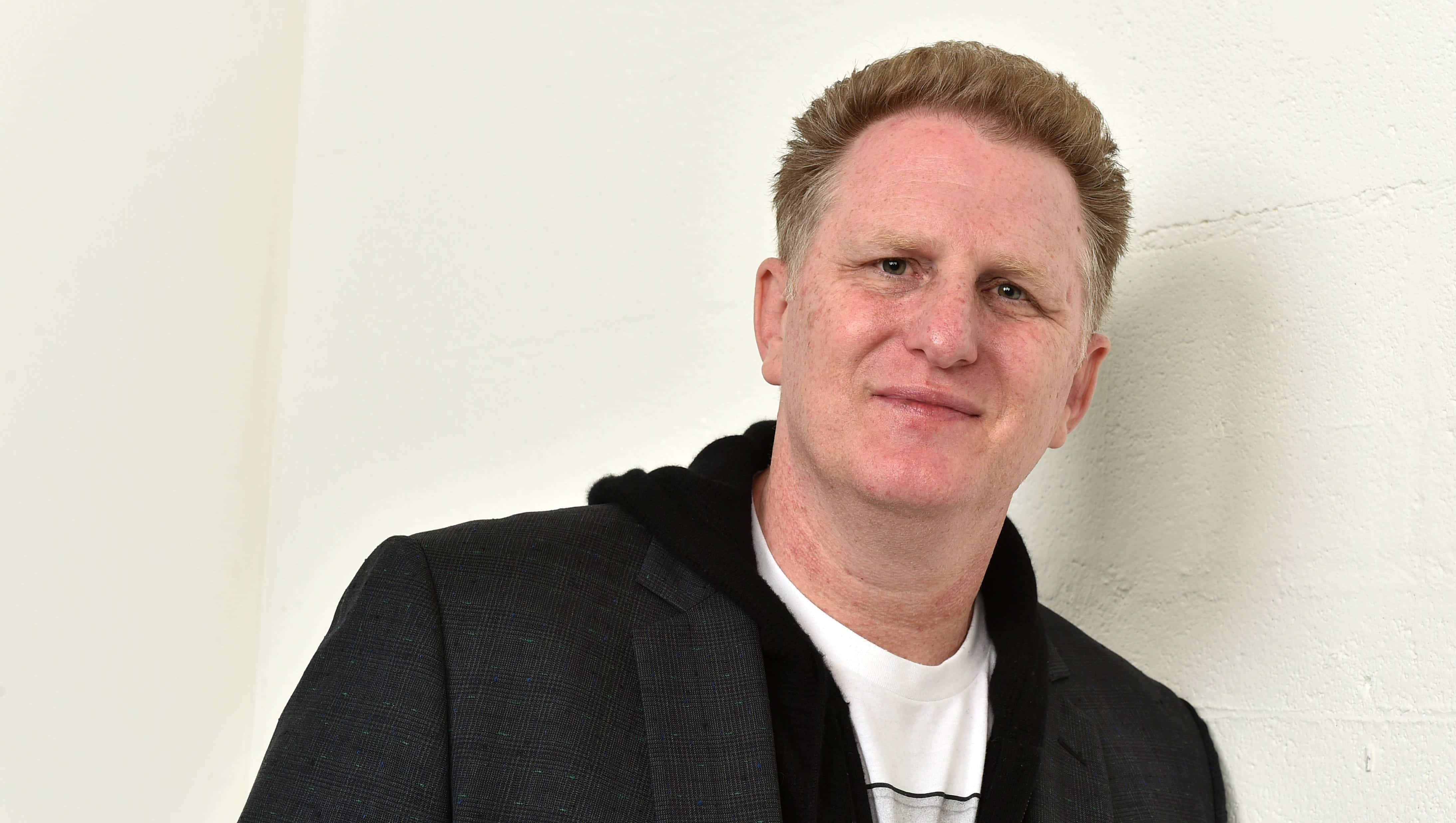 Michael Rapaport, black blazer, white t-shirt, 4K Desktop Wallpaper