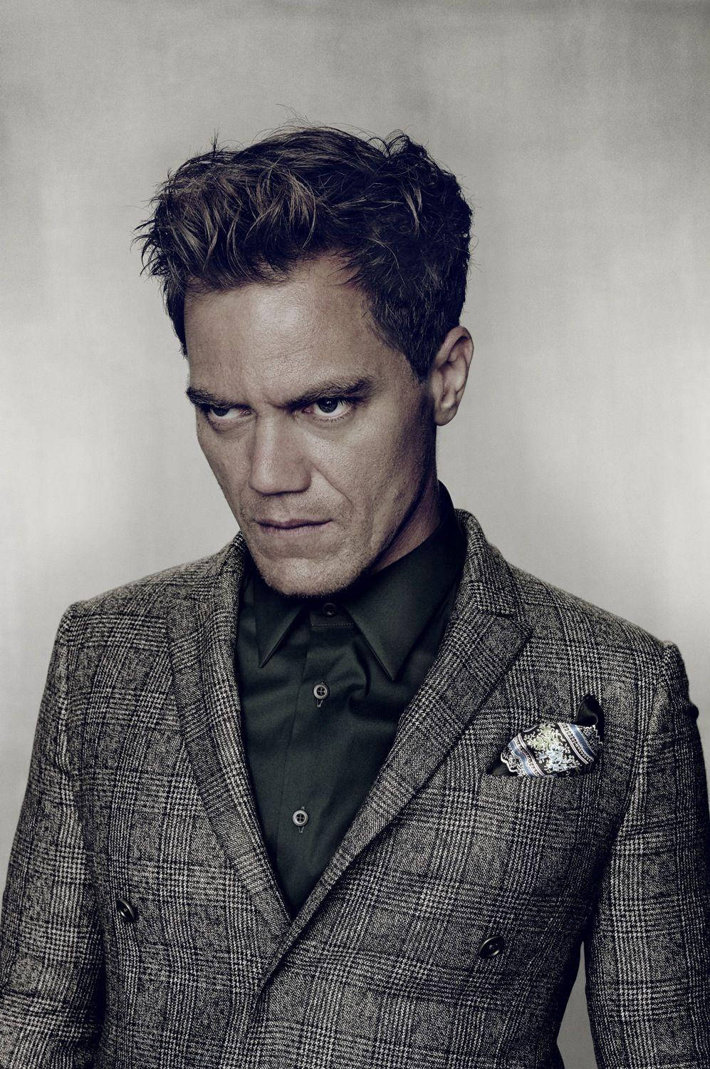 Michael Shannon, plaid suit, stern expression, HD Phone Wallpaper