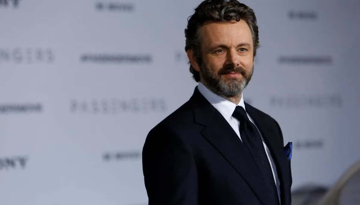 Michael Sheen, dark suit, movie premiere event, SD Desktop Wallpaper