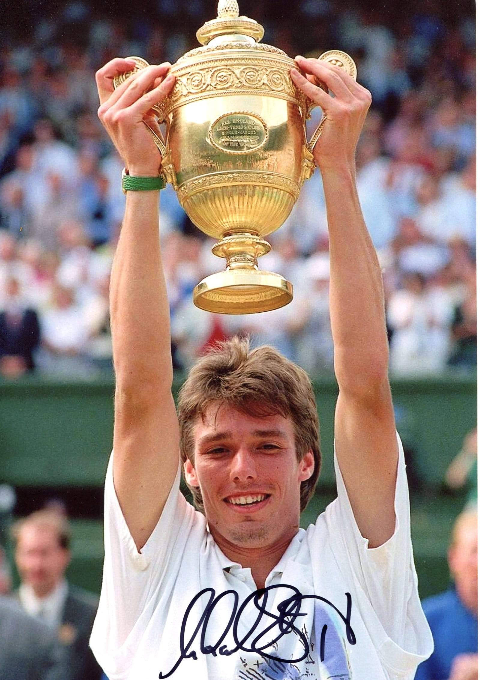 Michael Stich, golden trophy, sunlit grass court, Full HD Phone Wallpaper