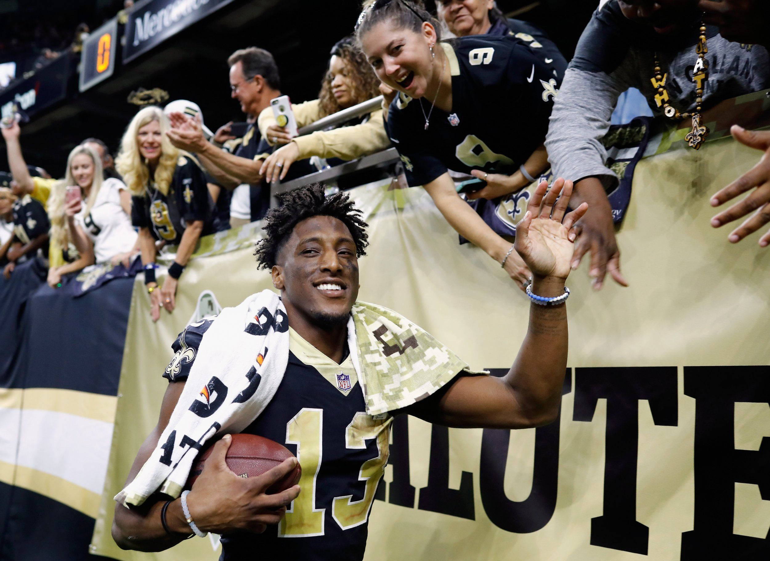 Michael Thomas, black and gold uniform, football, Full HD Desktop Wallpaper