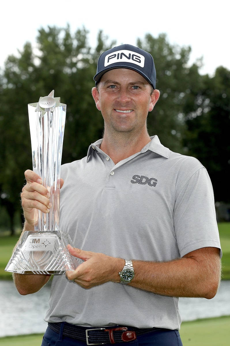Michael Thompson, trophy, silver, SD Phone Wallpaper